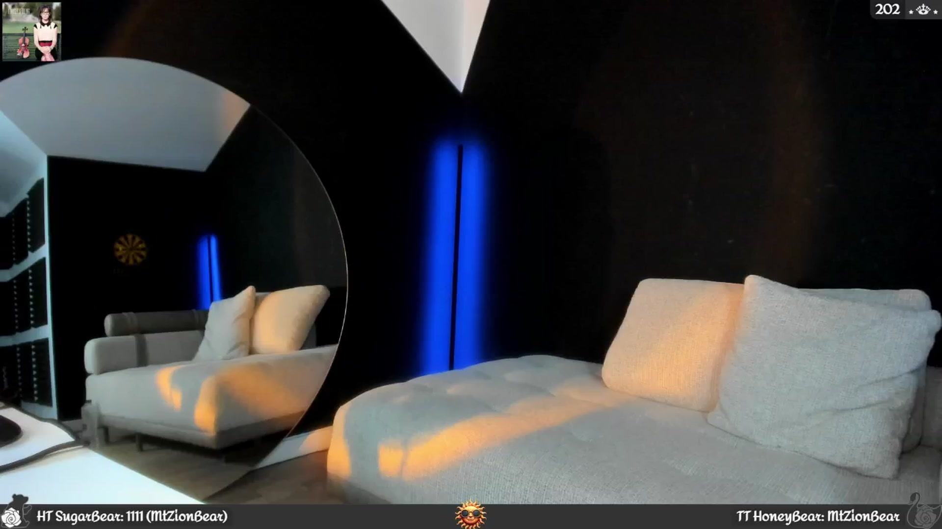 Gallery image thumbnail from JoBearr's myfreecams stream on, 08/14/2024, 24:03 image 12 of 20