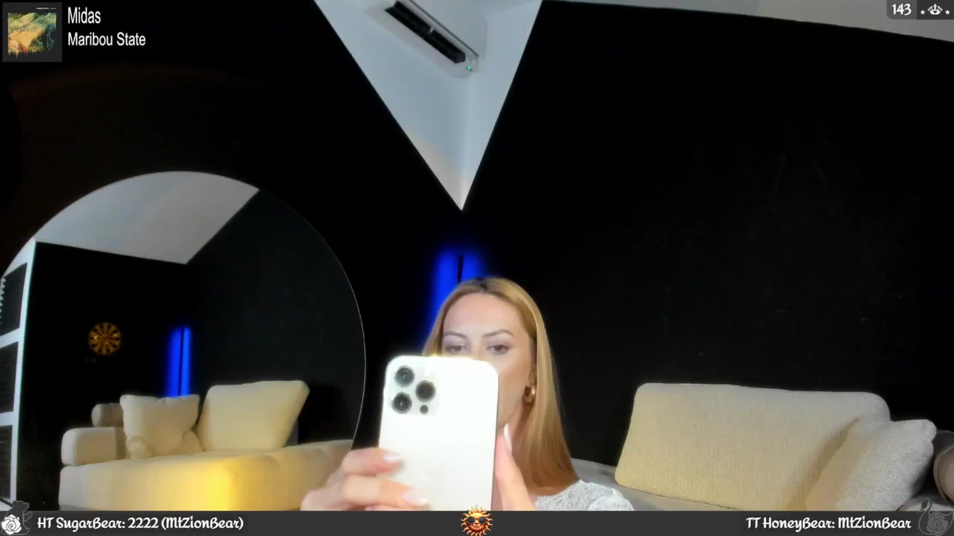 Gallery image thumbnail from JoBearr's myfreecams stream on, 08/27/2024, 24:02 image 20 of 20