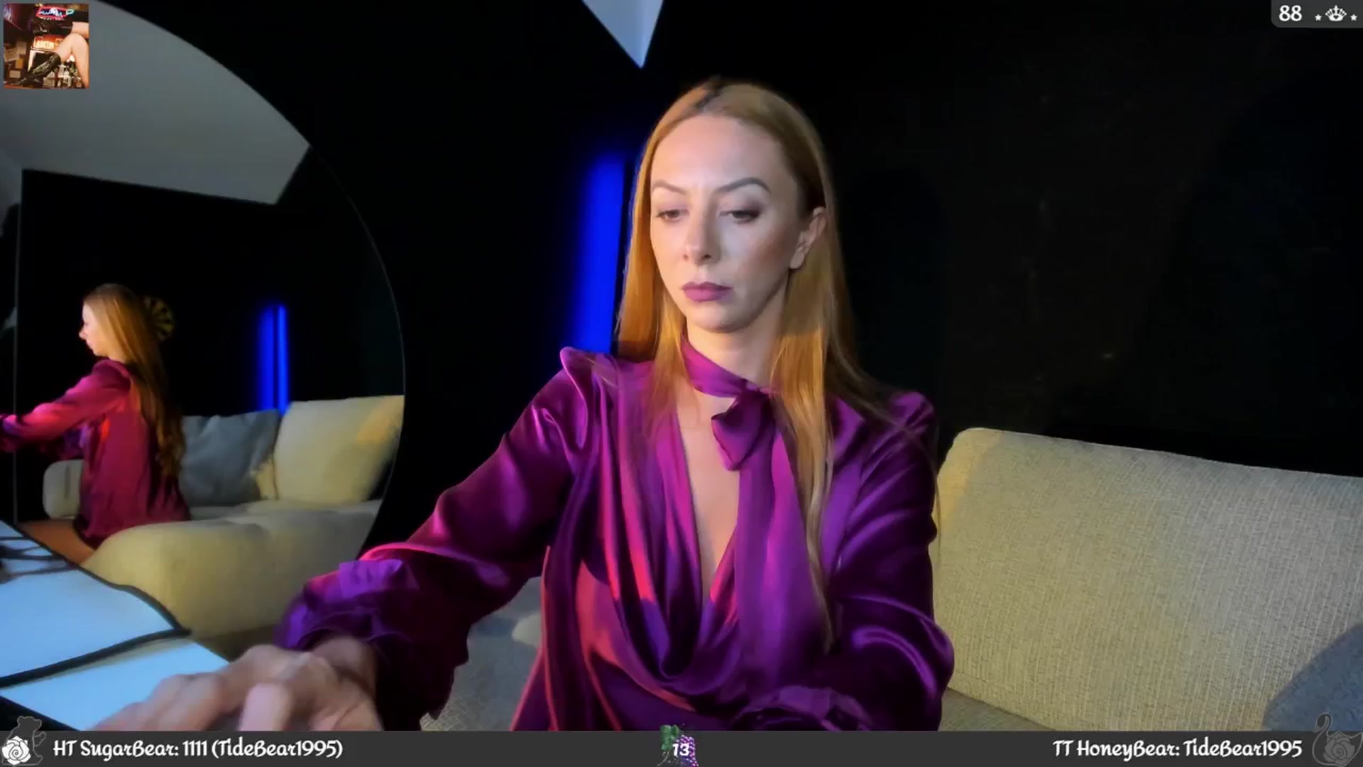 Gallery image thumbnail from JoBearr's myfreecams stream on, 09/21/2024, 01:13 image 6 of 20