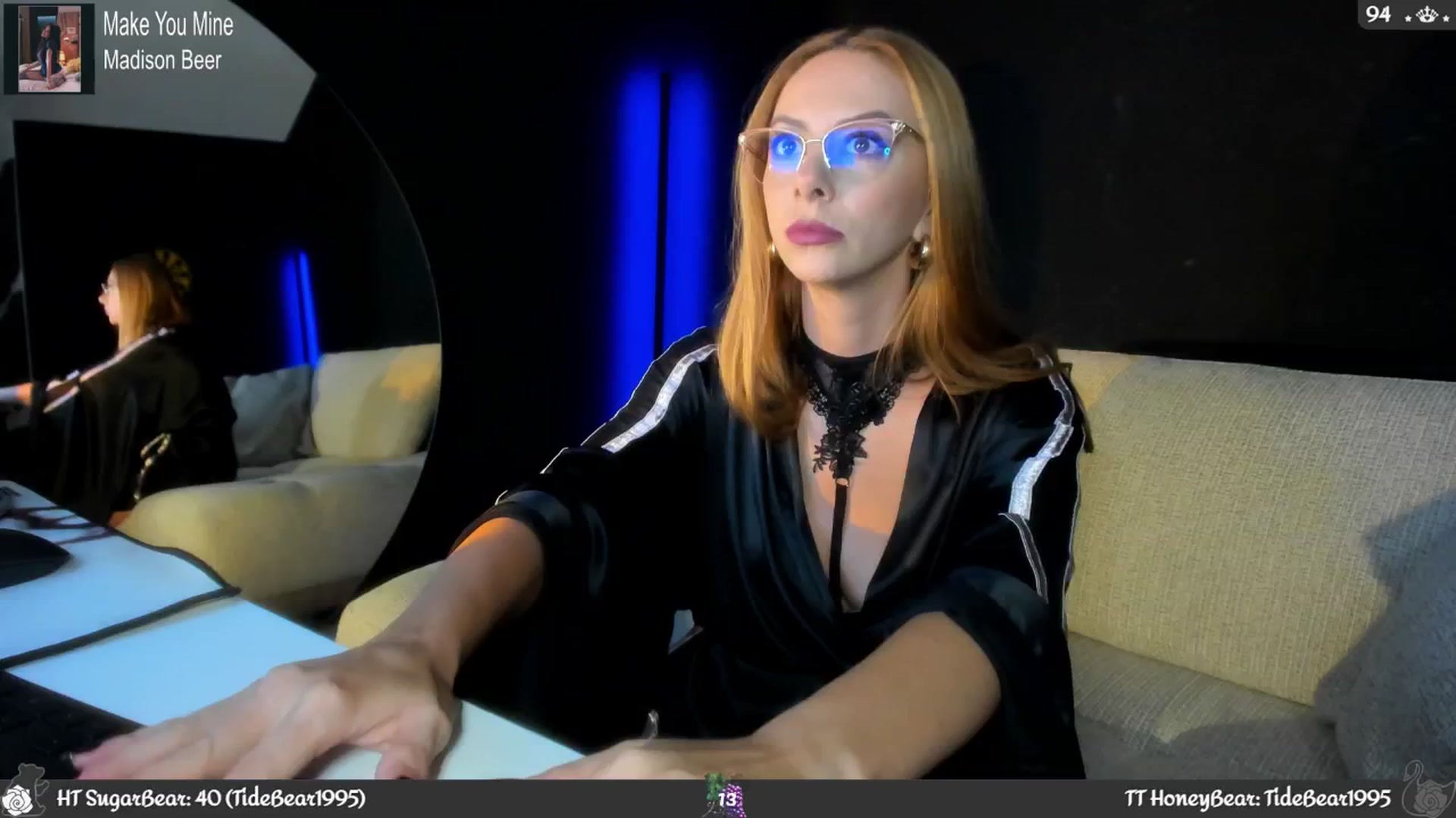 Gallery image thumbnail from JoBearr's myfreecams stream on, 09/21/2024, 23:04 image 9 of 20