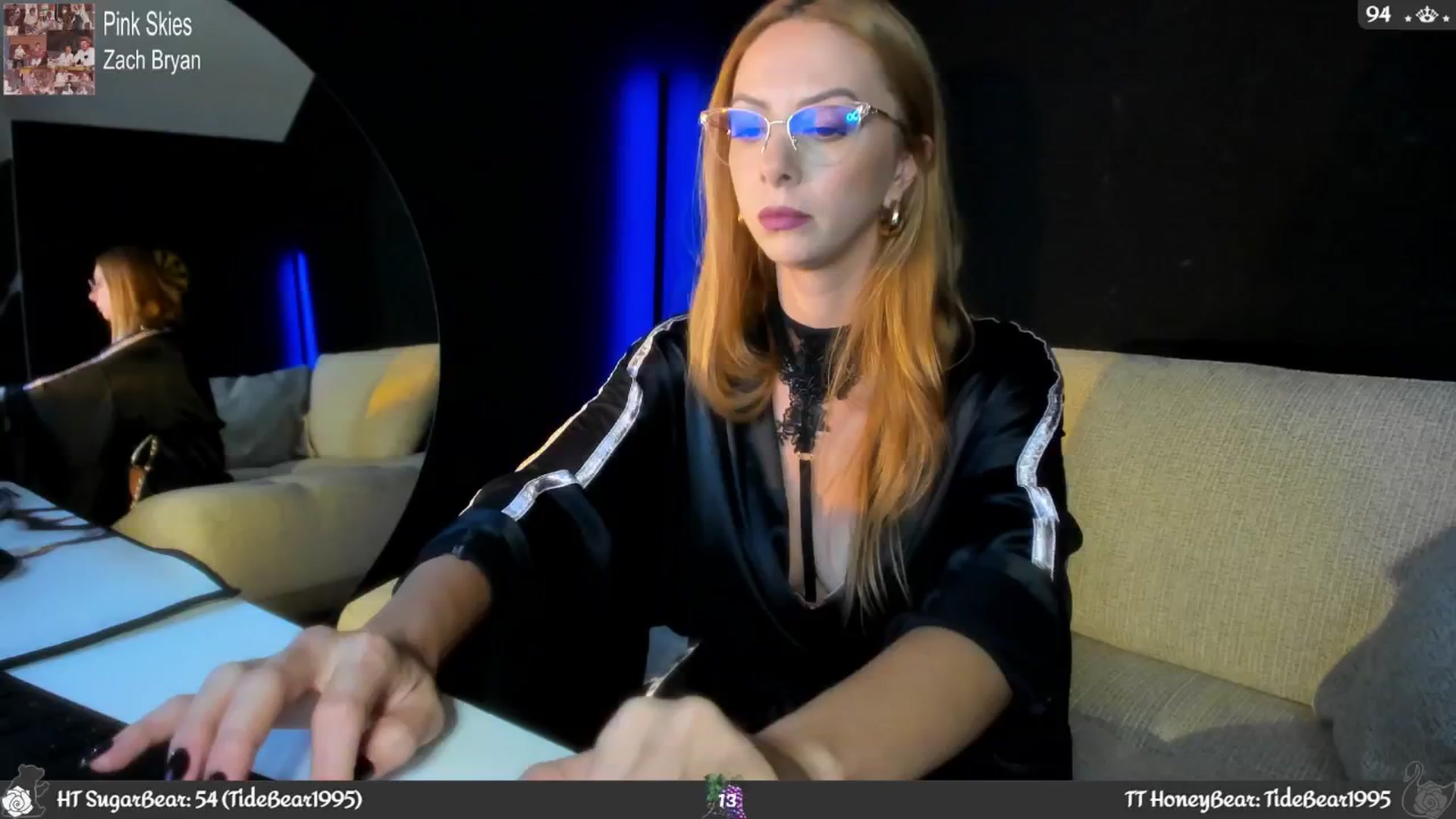 Gallery image thumbnail from JoBearr's myfreecams stream on, 09/21/2024, 23:04 image 19 of 20
