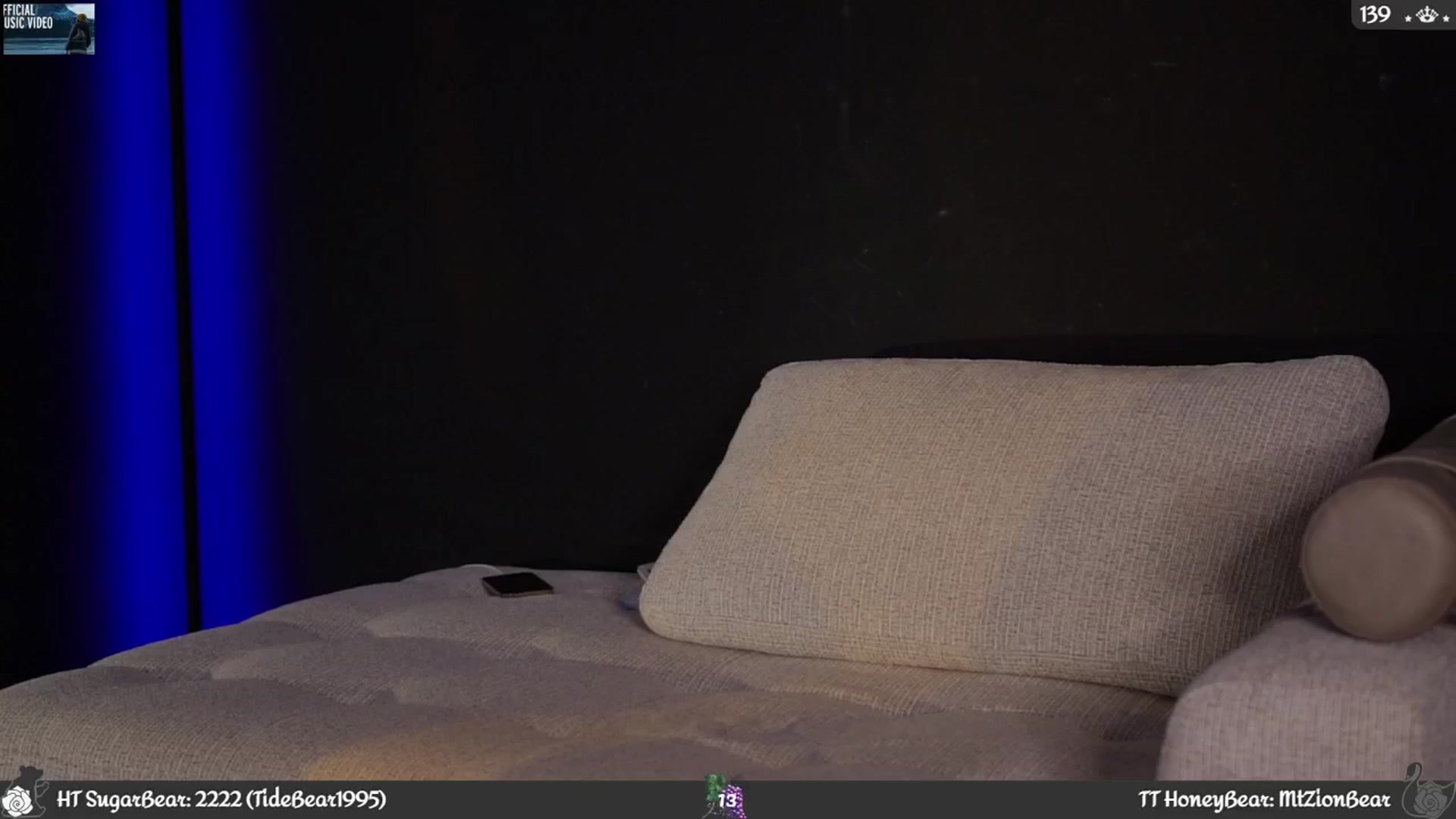Gallery image thumbnail from JoBearr's myfreecams stream on, 10/01/2024, 02:11 image 12 of 20