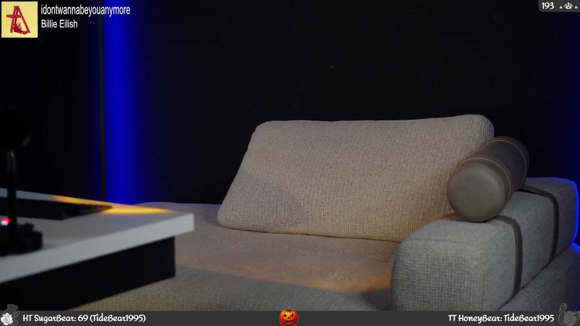 Gallery image thumbnail from JoBearr's myfreecams stream on, 10/13/2024, 24:01 image 9 of 20