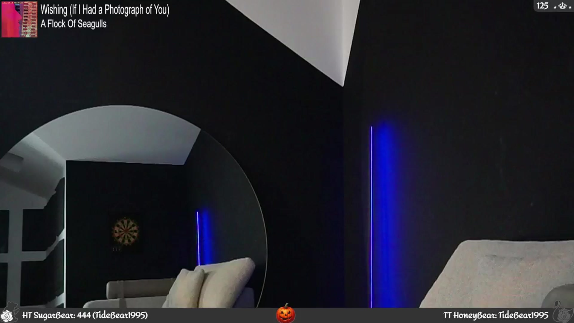 Gallery image thumbnail from JoBearr's myfreecams stream on, 10/17/2024, 01:47 image 8 of 20