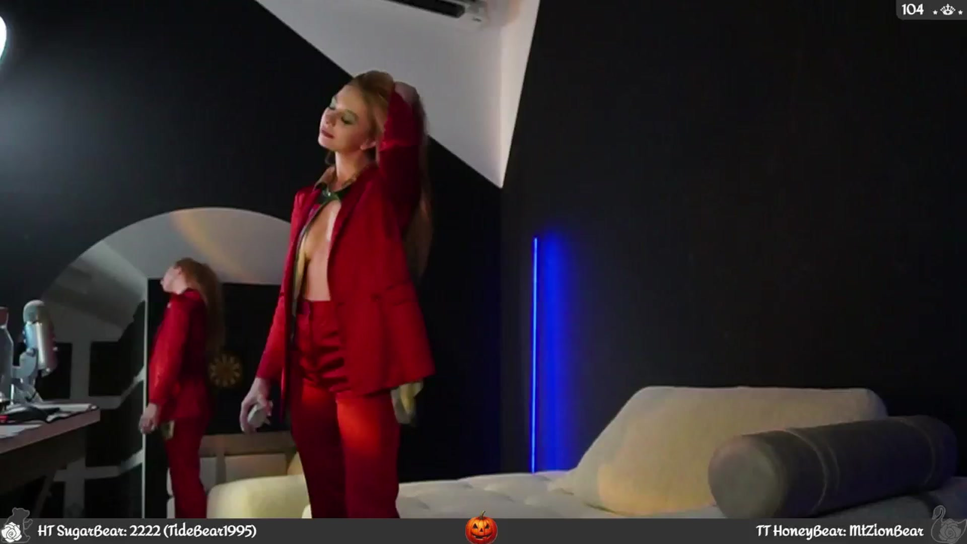 Gallery image thumbnail from JoBearr's myfreecams stream on, 11/01/2024, 02:21 image 11 of 20