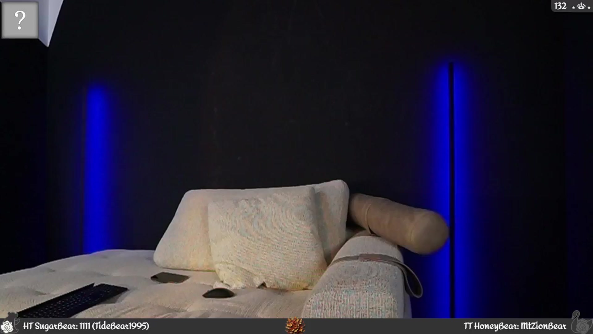 Gallery image thumbnail from JoBearr's myfreecams stream on, 11/20/2024, 04:07 image 16 of 20