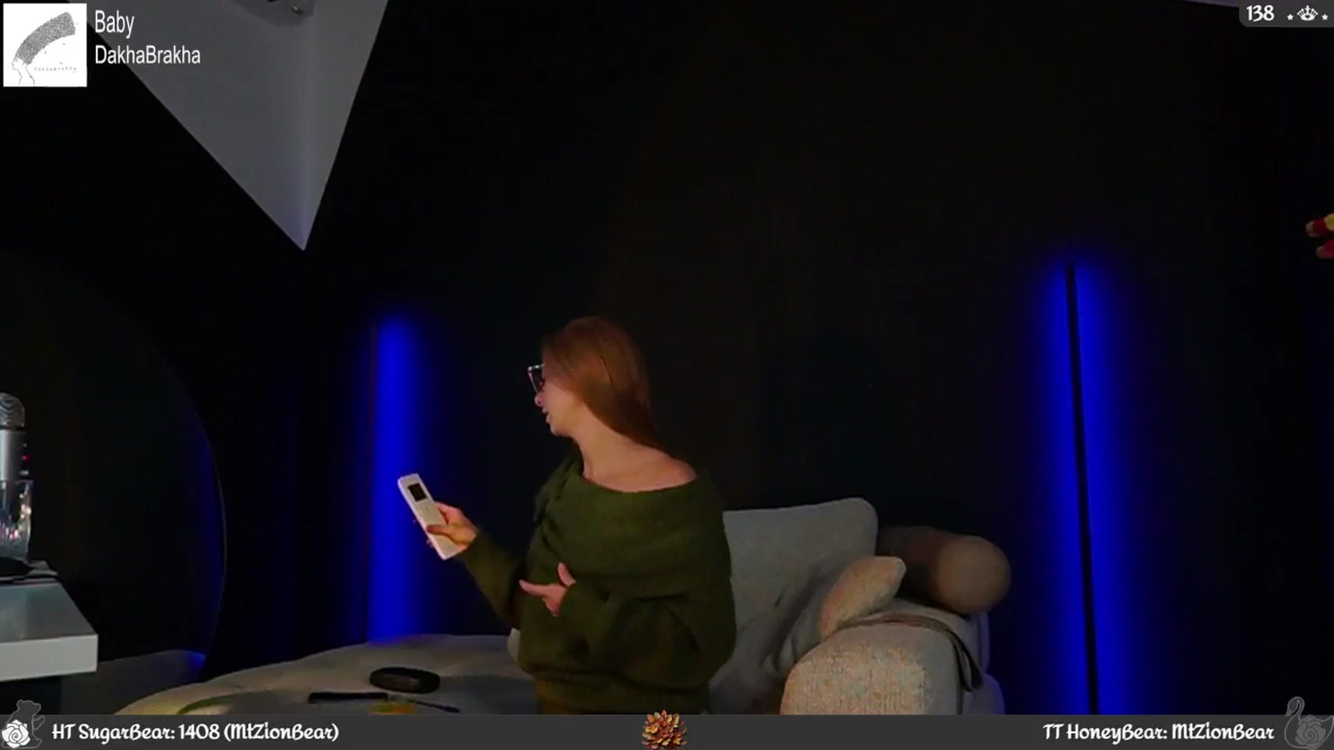 Gallery image thumbnail from JoBearr's myfreecams stream on, 11/25/2024, 01:21 image 3 of 20