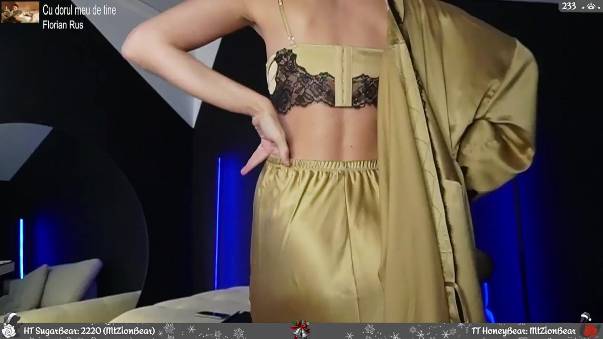 Gallery image thumbnail from JoBearr's myfreecams stream on, 12/16/2024, 02:37 image 3 of 20