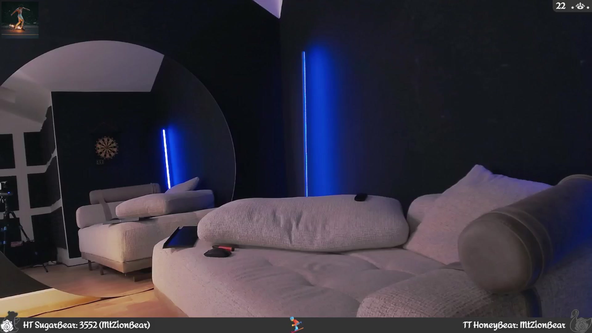 Gallery image thumbnail from JoBearr's myfreecams stream on, 02/02/2025, 22:46 image 18 of 20