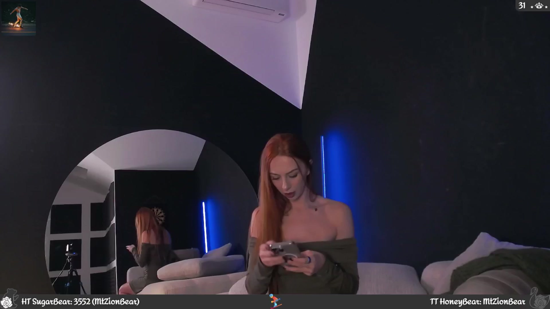 Gallery image thumbnail from JoBearr's myfreecams stream on, 02/02/2025, 22:46 image 12 of 20