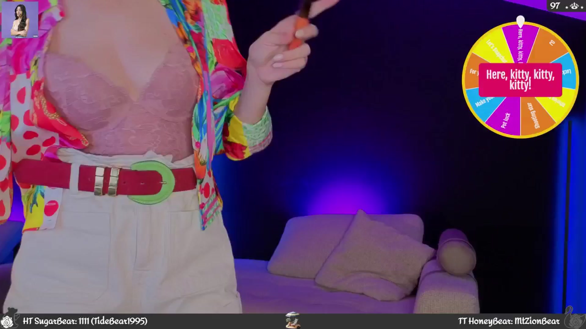Gallery image thumbnail from JoBearr's myfreecams stream on, 06/08/2025, 22:17 image 12 of 20