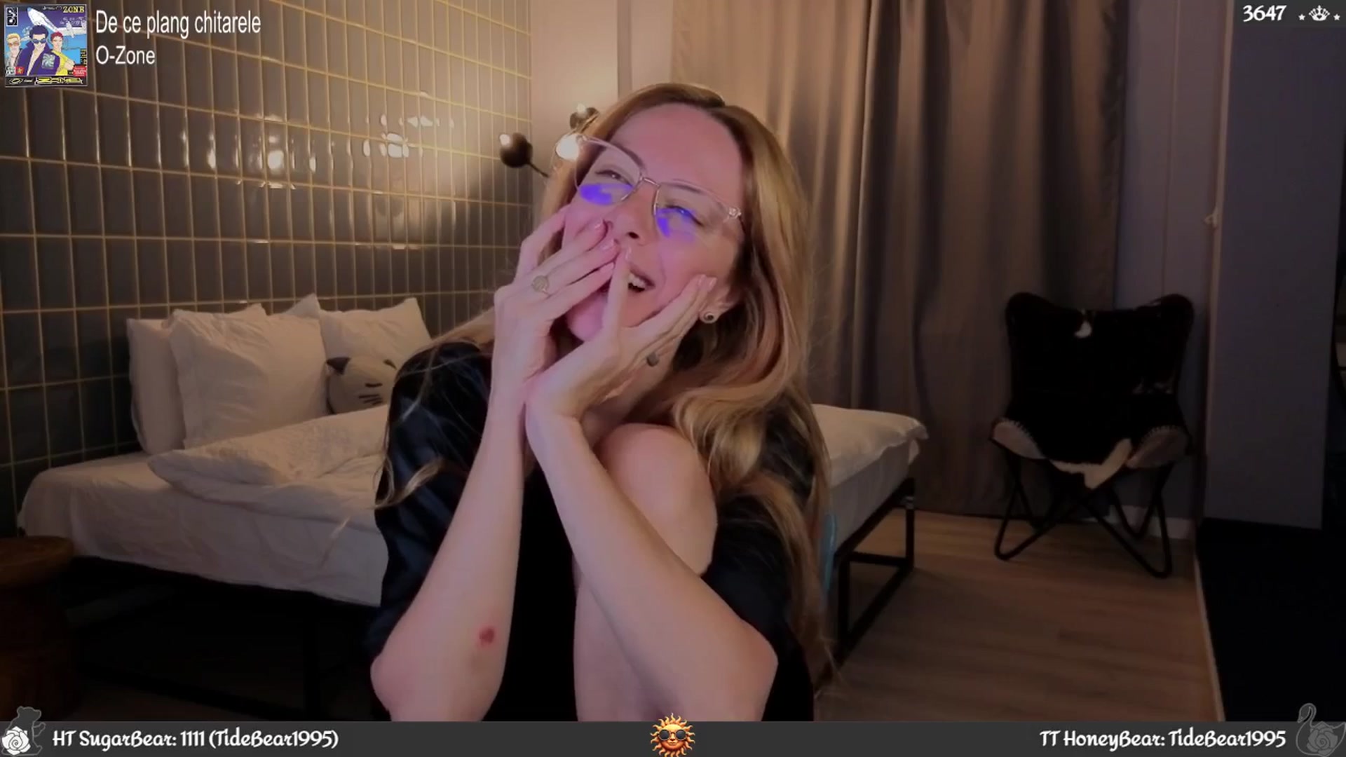 Gallery image thumbnail from JoBearr's myfreecams stream on, 08/09/2025, 22:06 image 8 of 20