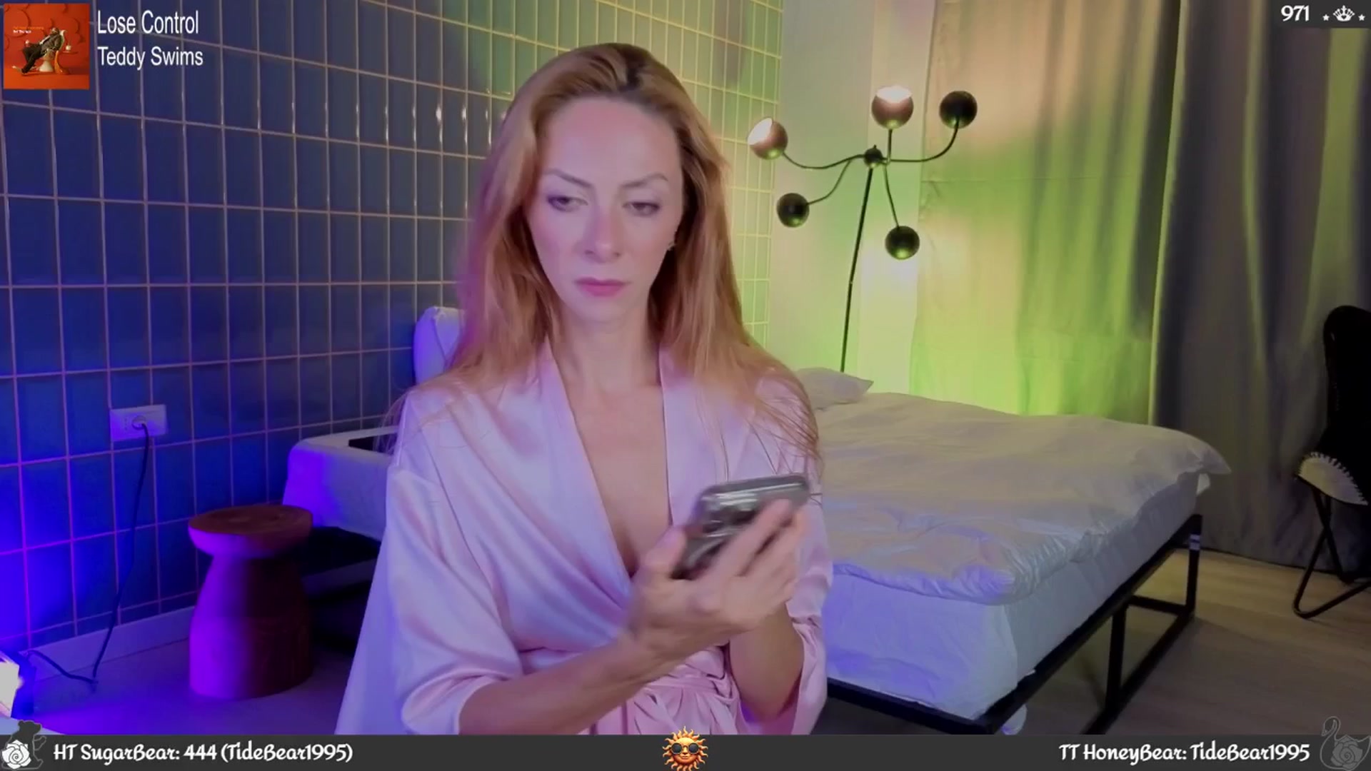 Gallery image thumbnail from JoBearr's myfreecams stream on, 08/16/2025, 21:26 image 2 of 20