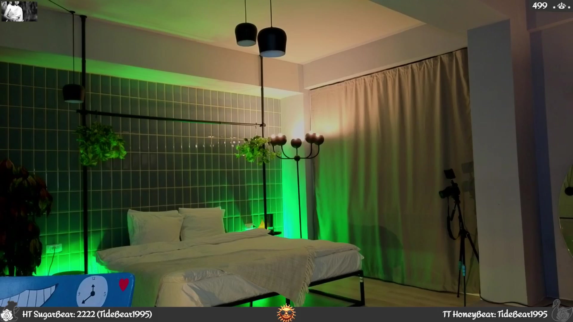 Gallery image thumbnail from JoBearr's myfreecams stream on, 08/31/2025, 03:12 image 8 of 20