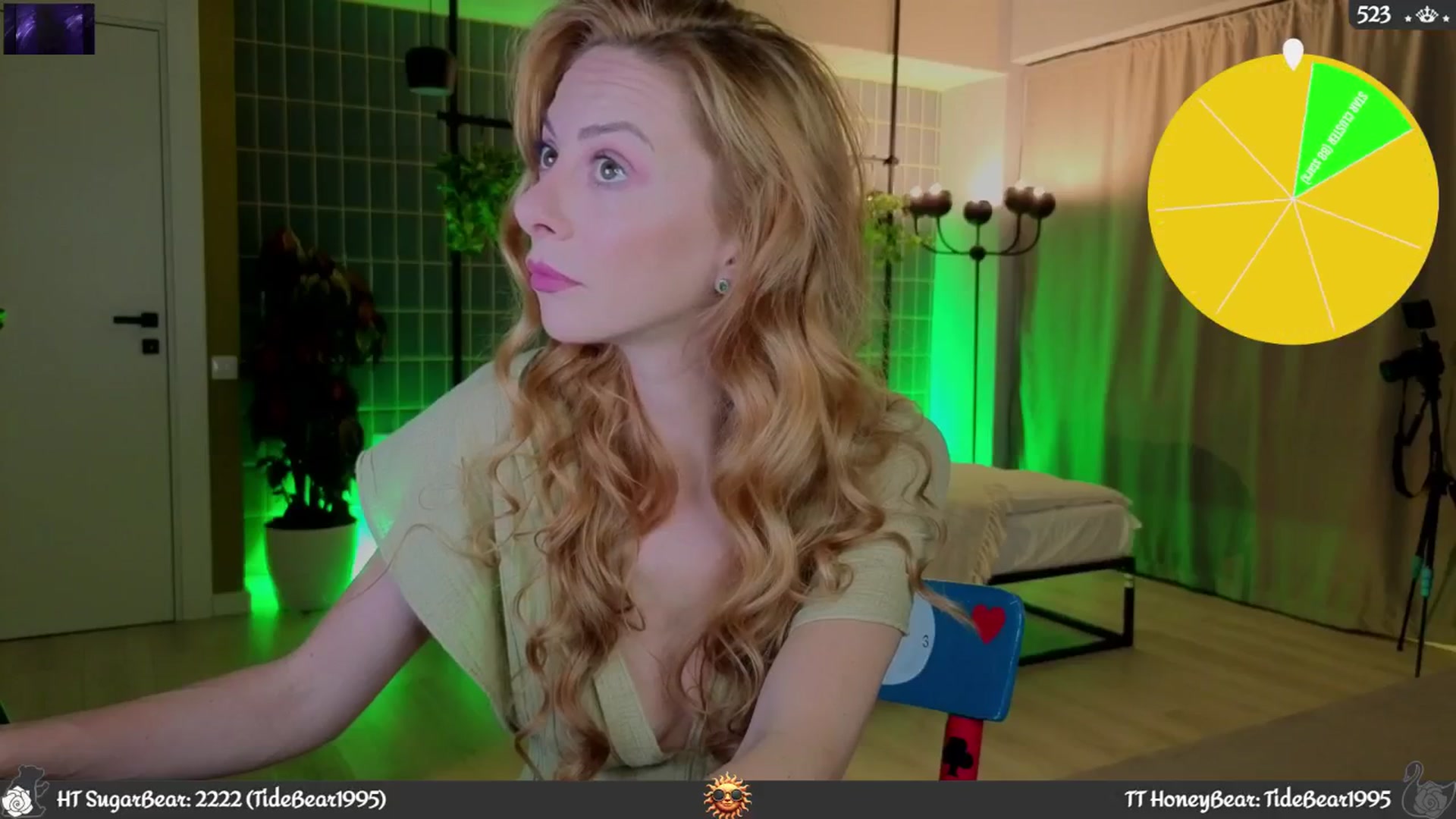 Gallery image thumbnail from JoBearr's myfreecams stream on, 08/31/2025, 03:12 image 3 of 20