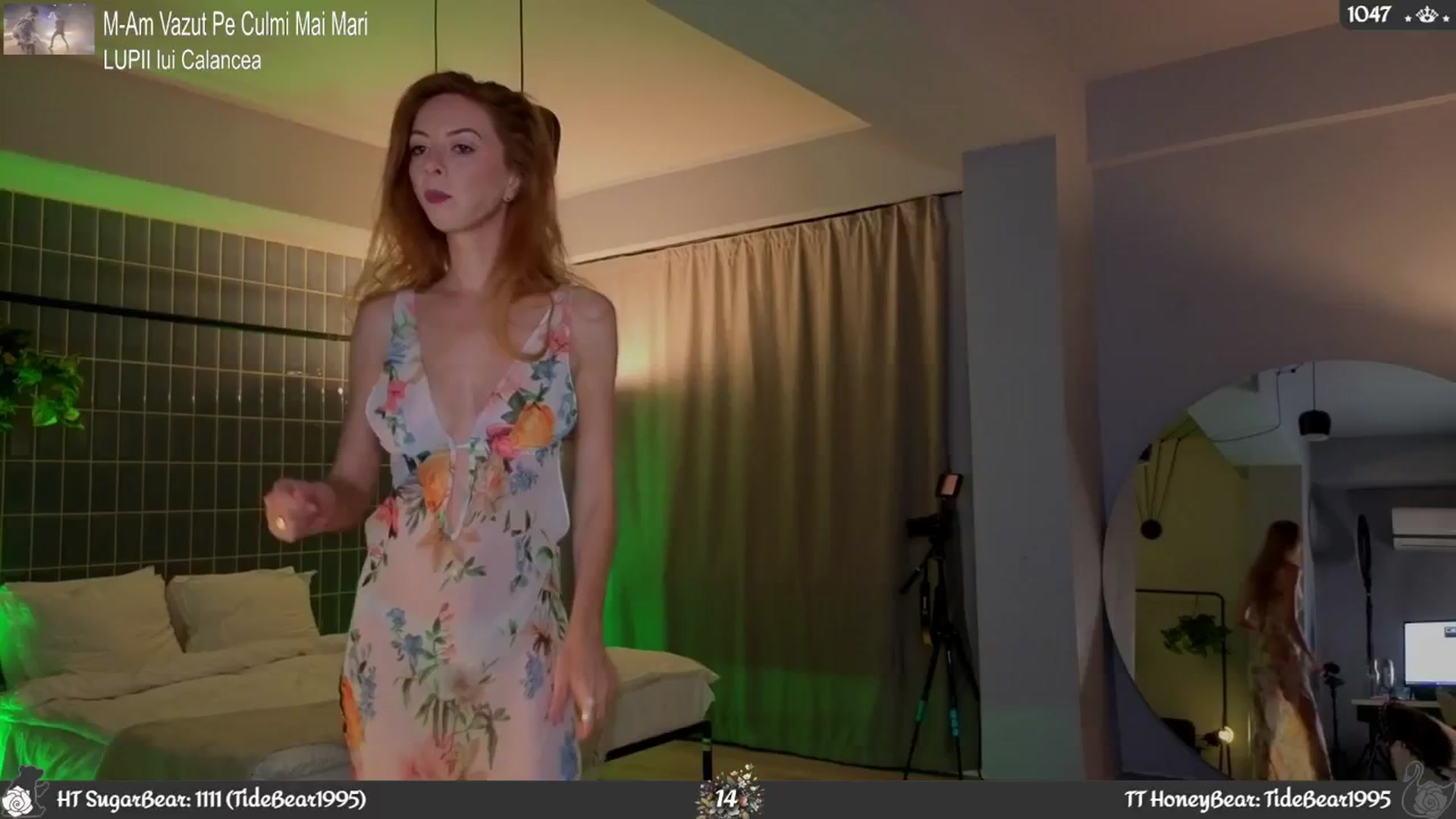 Gallery image thumbnail from JoBearr's myfreecams stream on, 09/06/2025, 23:42 image 10 of 20