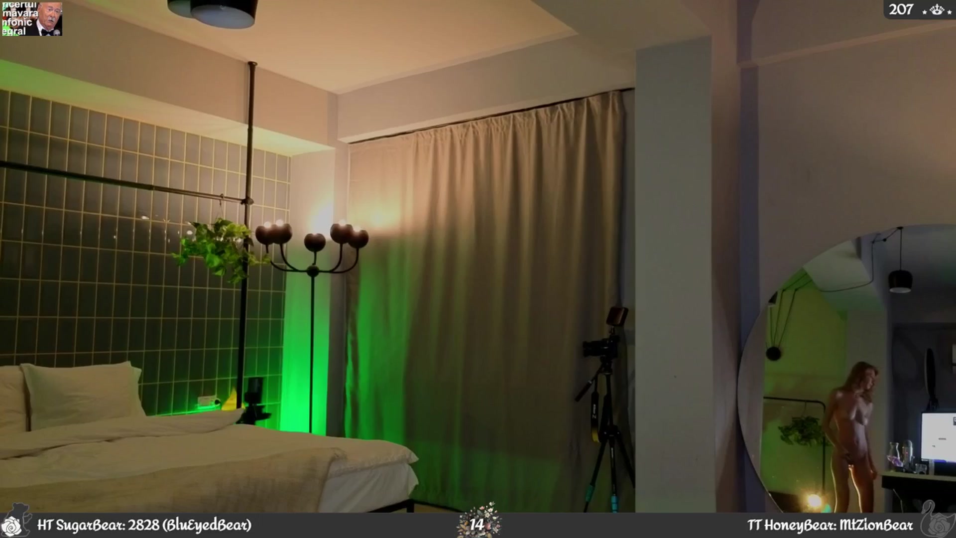 Gallery image thumbnail from JoBearr's myfreecams stream on, 09/07/2025, 23:55 image 19 of 20