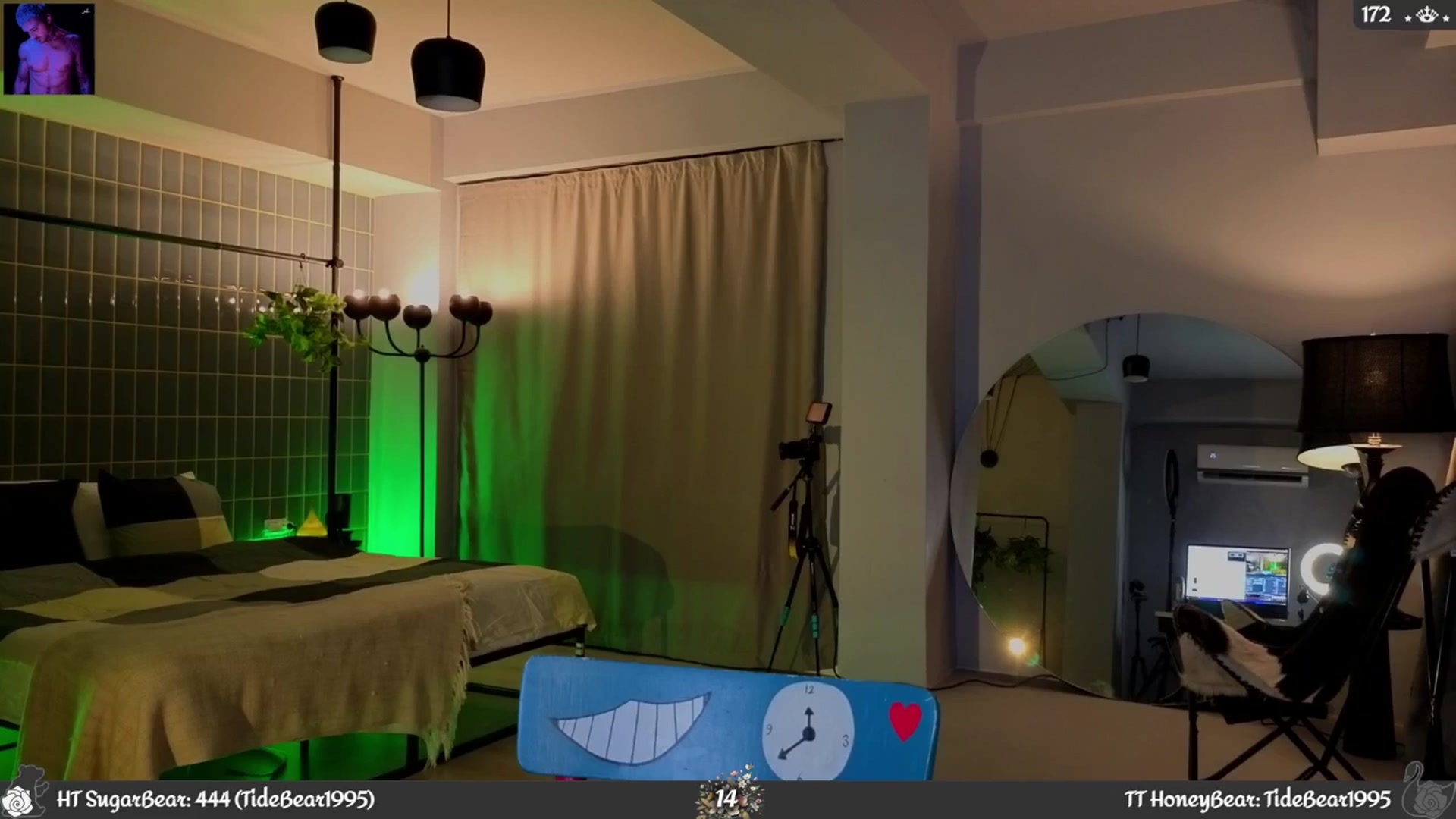 Gallery image thumbnail from JoBearr's myfreecams stream on, 09/10/2025, 24:01 image 9 of 20