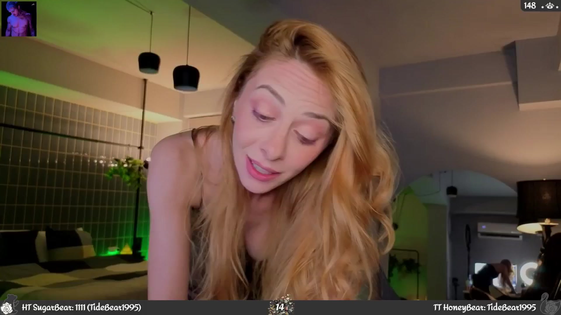 Gallery image thumbnail from JoBearr's myfreecams stream on, 09/10/2025, 02:41 image 2 of 20