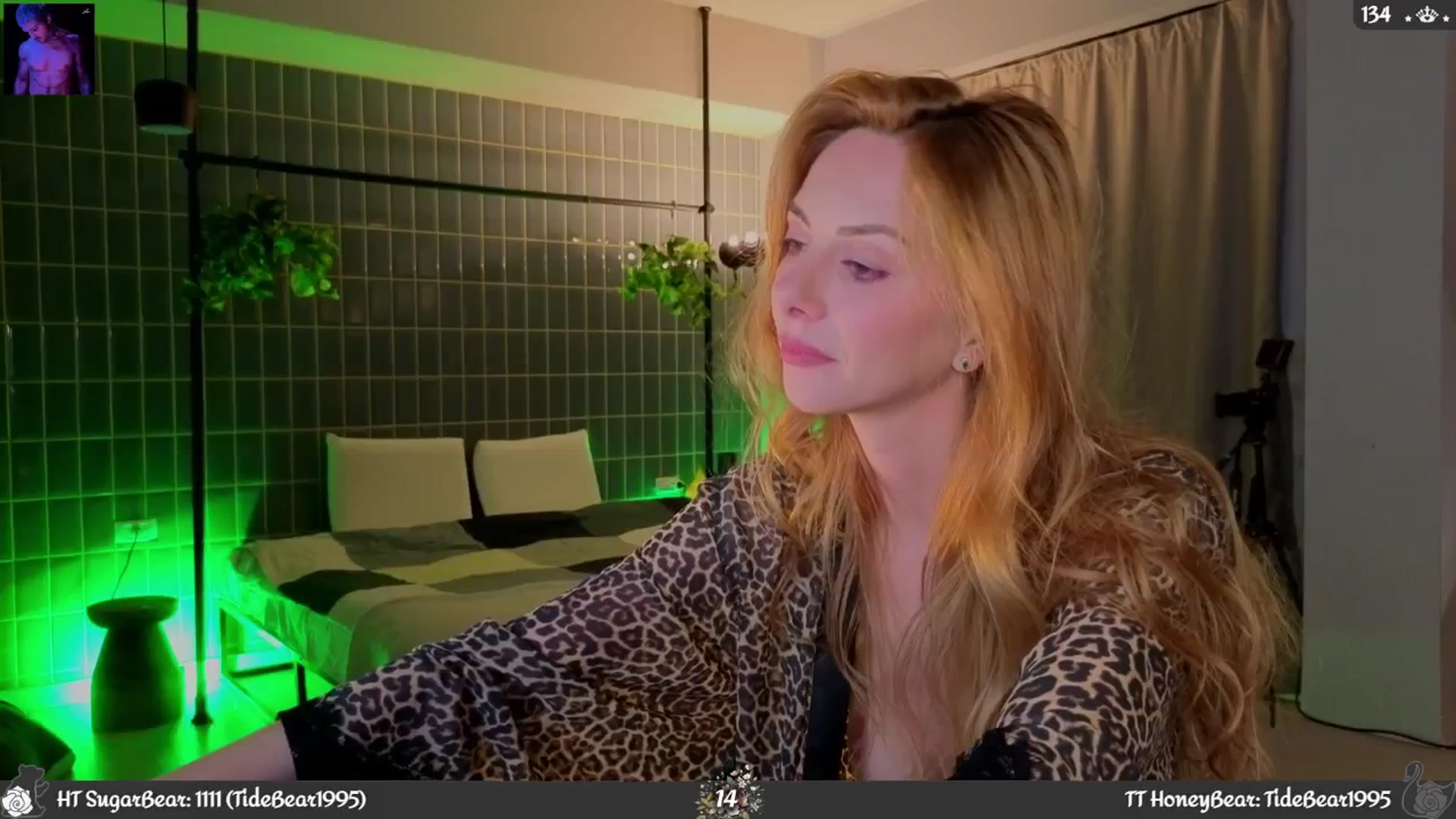 Gallery image thumbnail from JoBearr's myfreecams stream on, 09/10/2025, 02:41 image 20 of 20