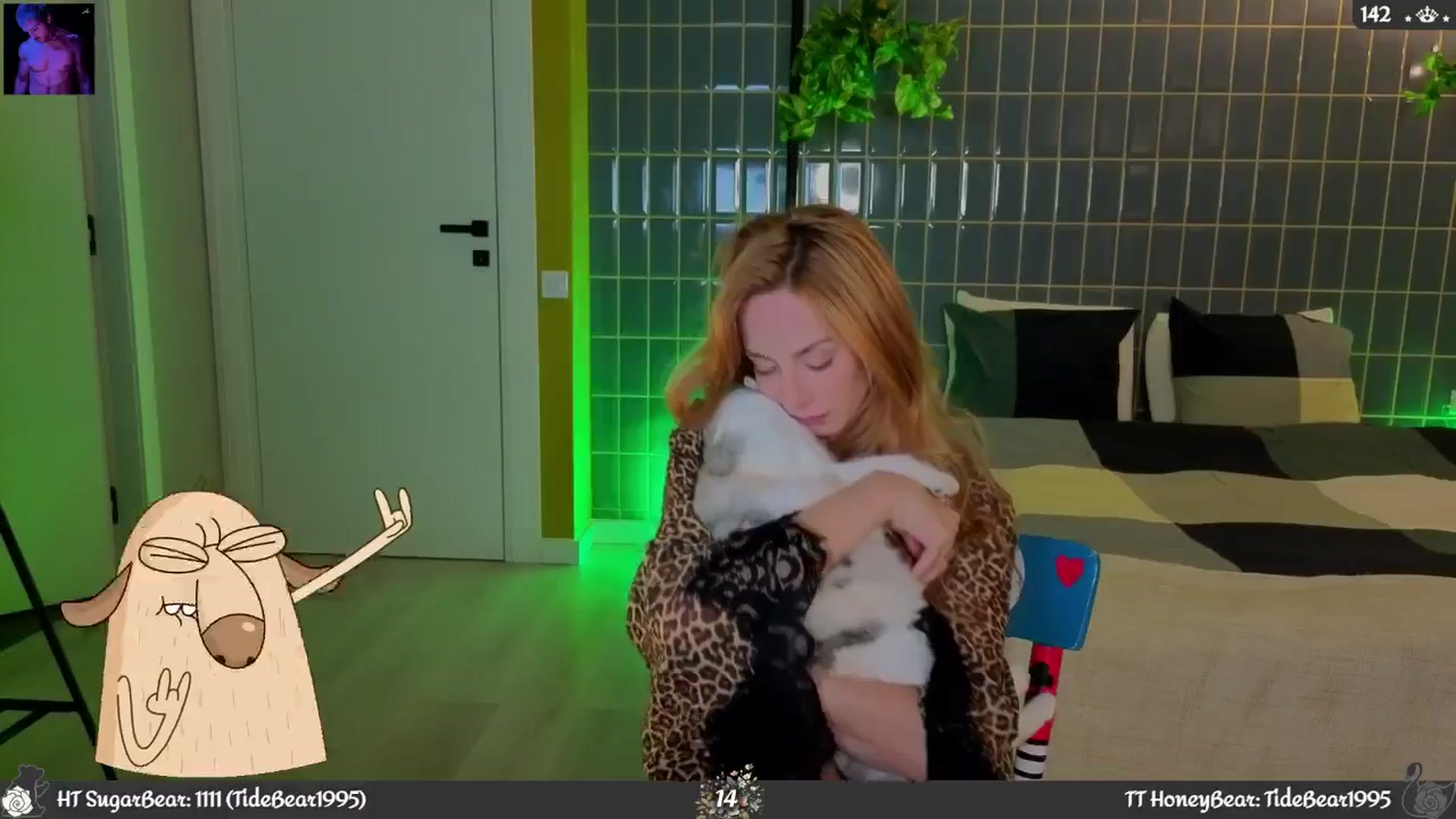 Gallery image thumbnail from JoBearr's myfreecams stream on, 09/10/2025, 02:41 image 13 of 20