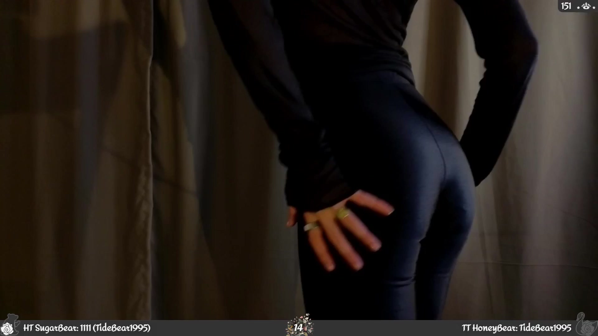 Gallery image thumbnail from JoBearr's myfreecams stream on, 09/28/2025, 01:44 image 6 of 20