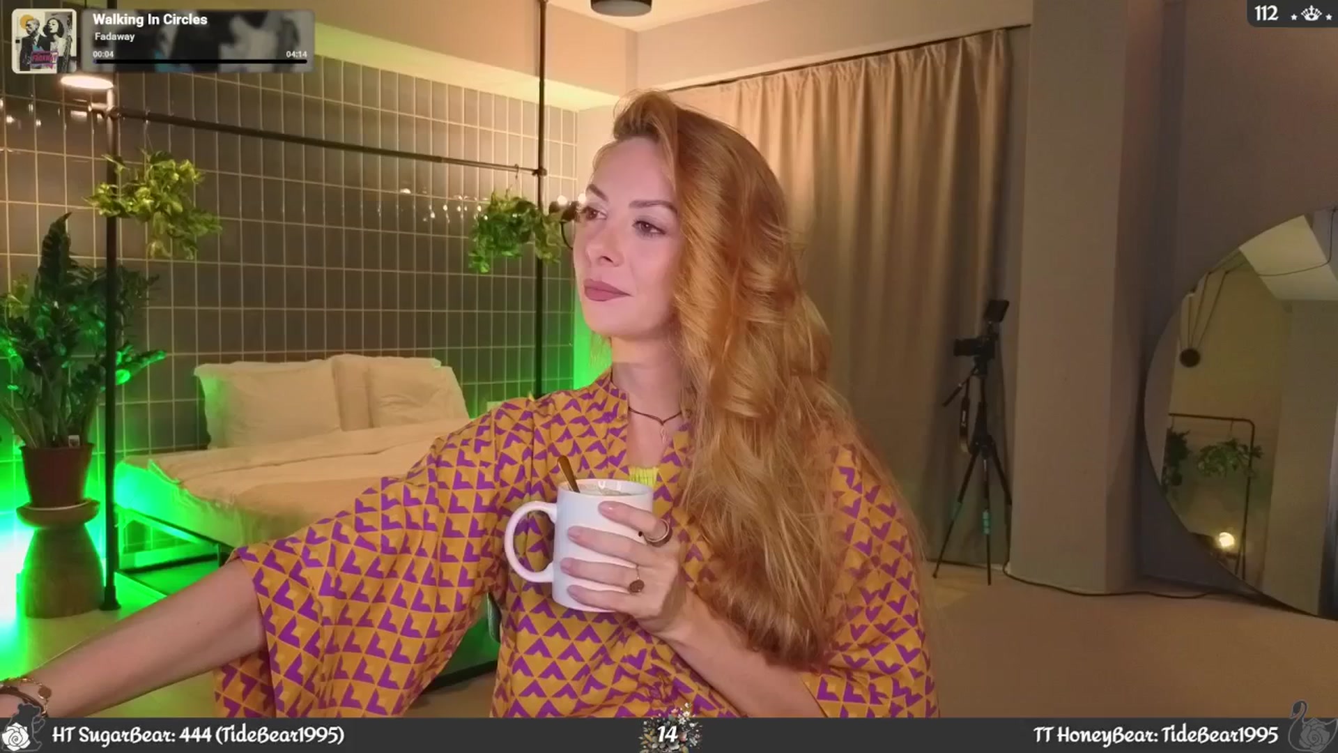 Gallery image thumbnail from JoBearr's myfreecams stream on, 10/01/2025, 03:36 image 2 of 20