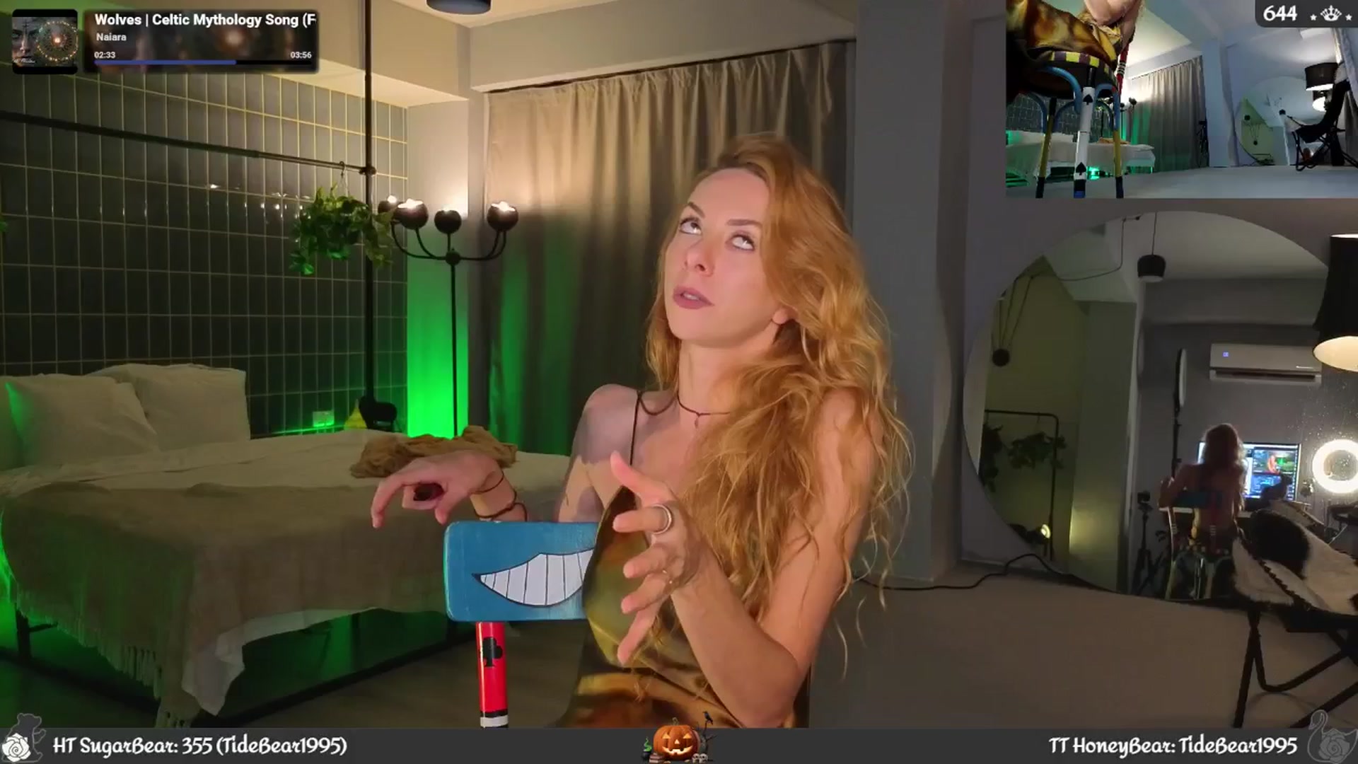 Gallery image thumbnail from JoBearr's myfreecams stream on, 10/04/2025, 19:22 image 6 of 20