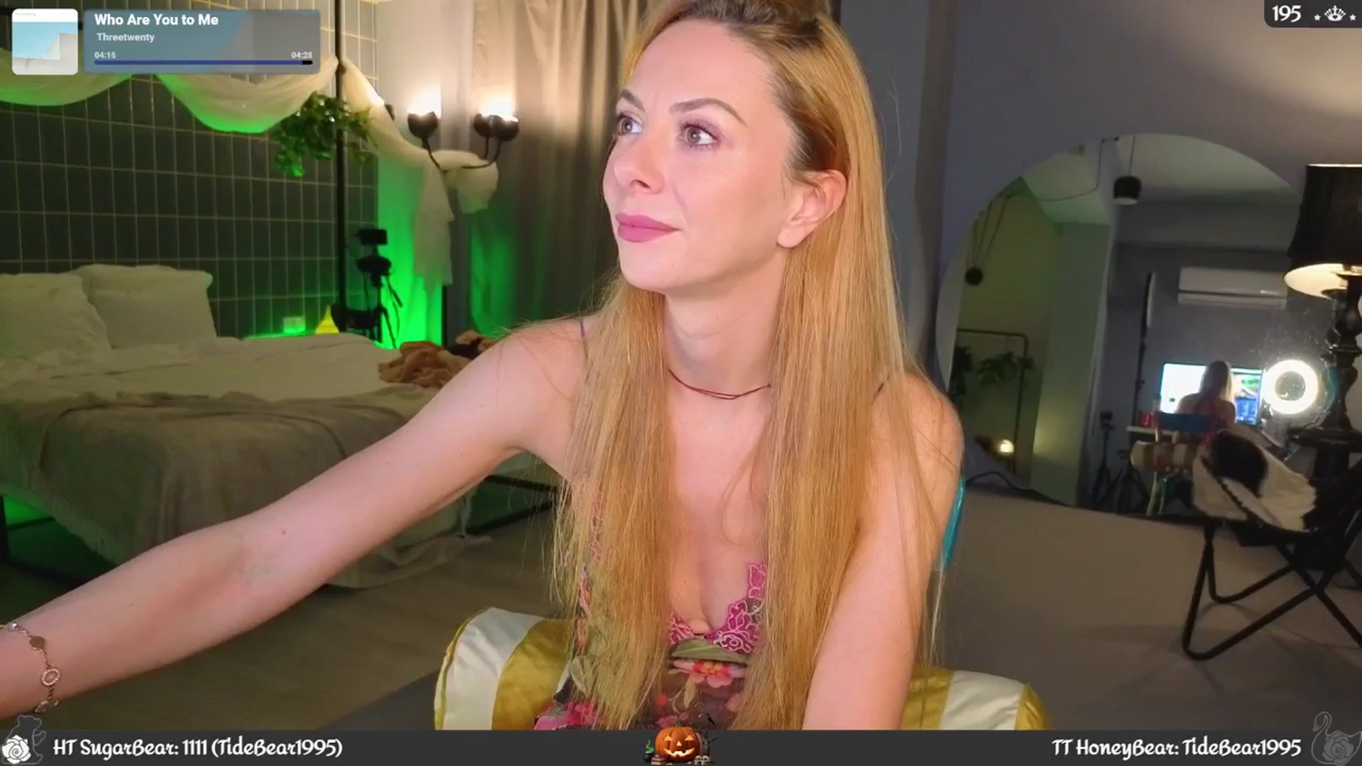 Gallery image thumbnail from JoBearr's myfreecams stream on, 10/05/2025, 23:21 image 20 of 20