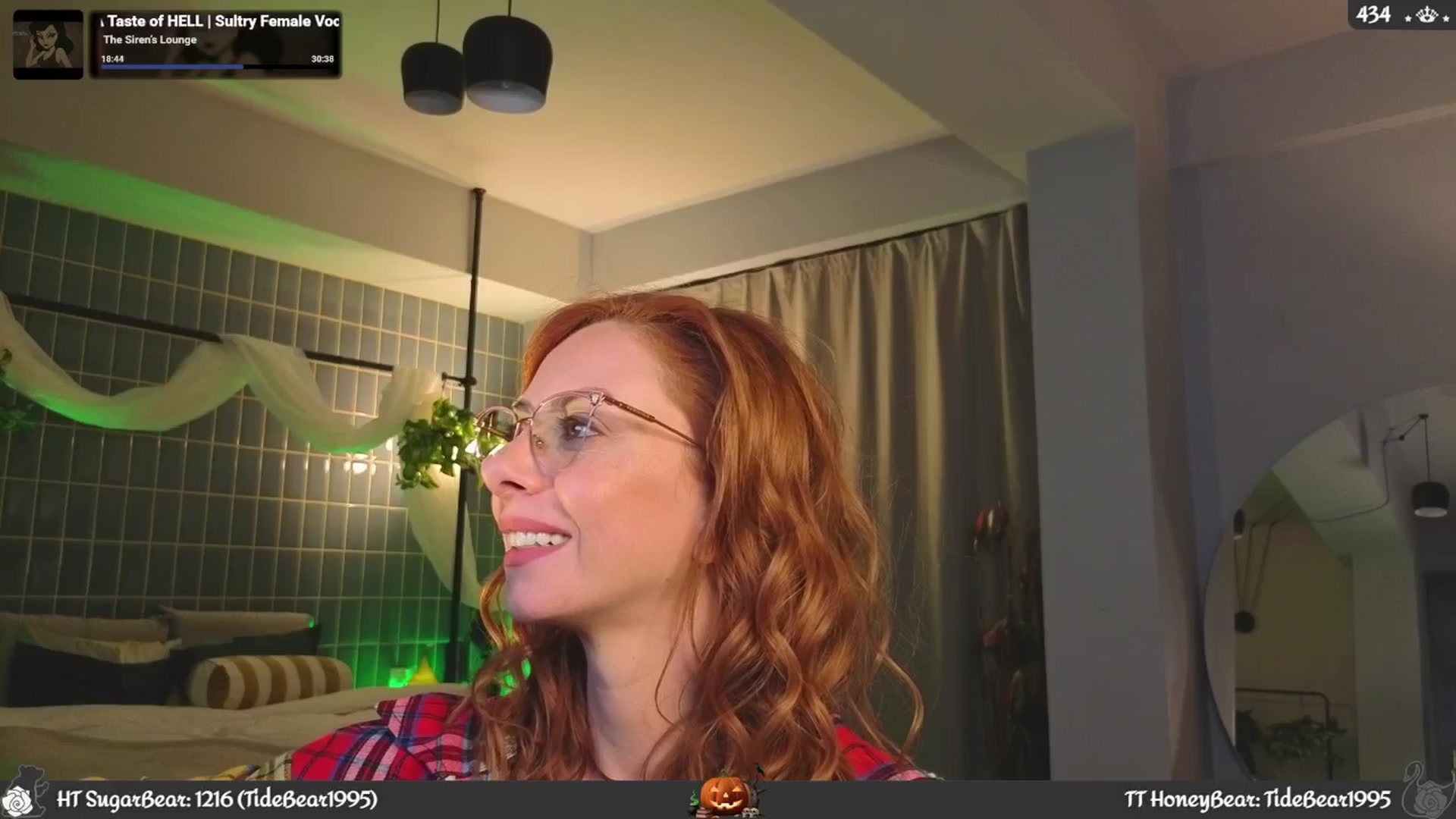 Gallery image thumbnail from JoBearr's myfreecams stream on, 10/19/2025, 23:17 image 17 of 20