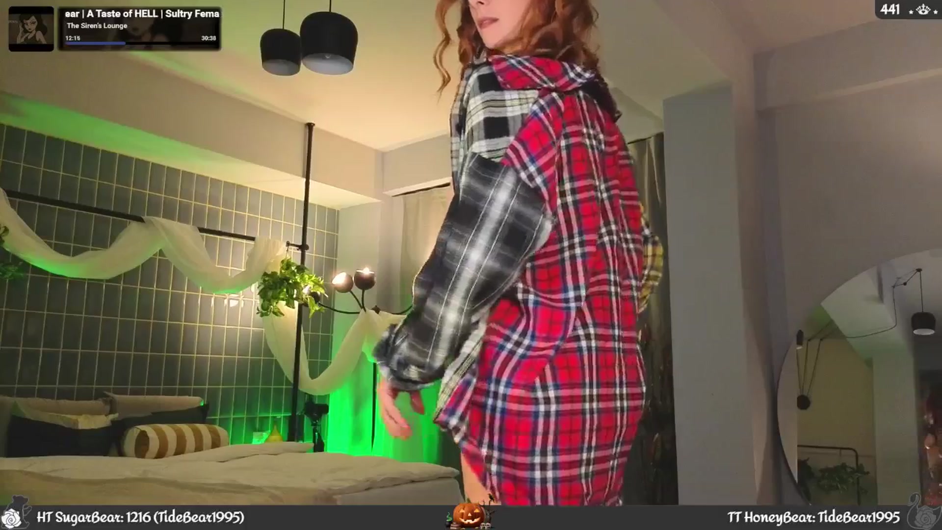 Gallery image thumbnail from JoBearr's myfreecams stream on, 10/19/2025, 23:17 image 16 of 20