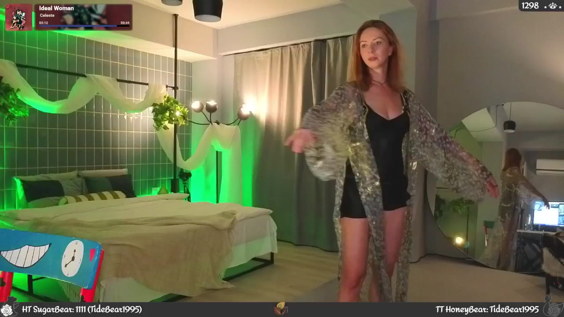 Gallery image thumbnail from JoBearr's myfreecams stream on, 11/08/2025, 22:43 image 10 of 20