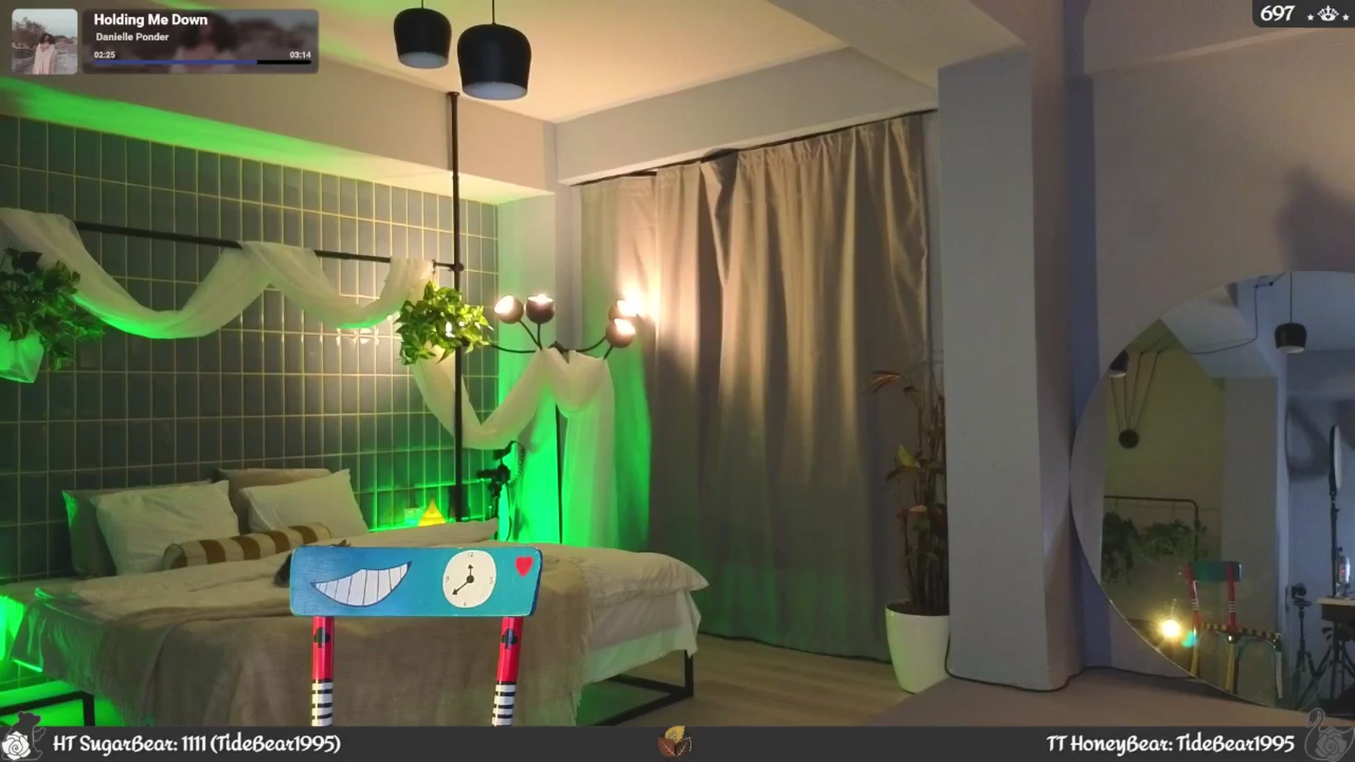 Gallery image thumbnail from JoBearr's myfreecams stream on, 11/21/2025, 22:29 image 9 of 20