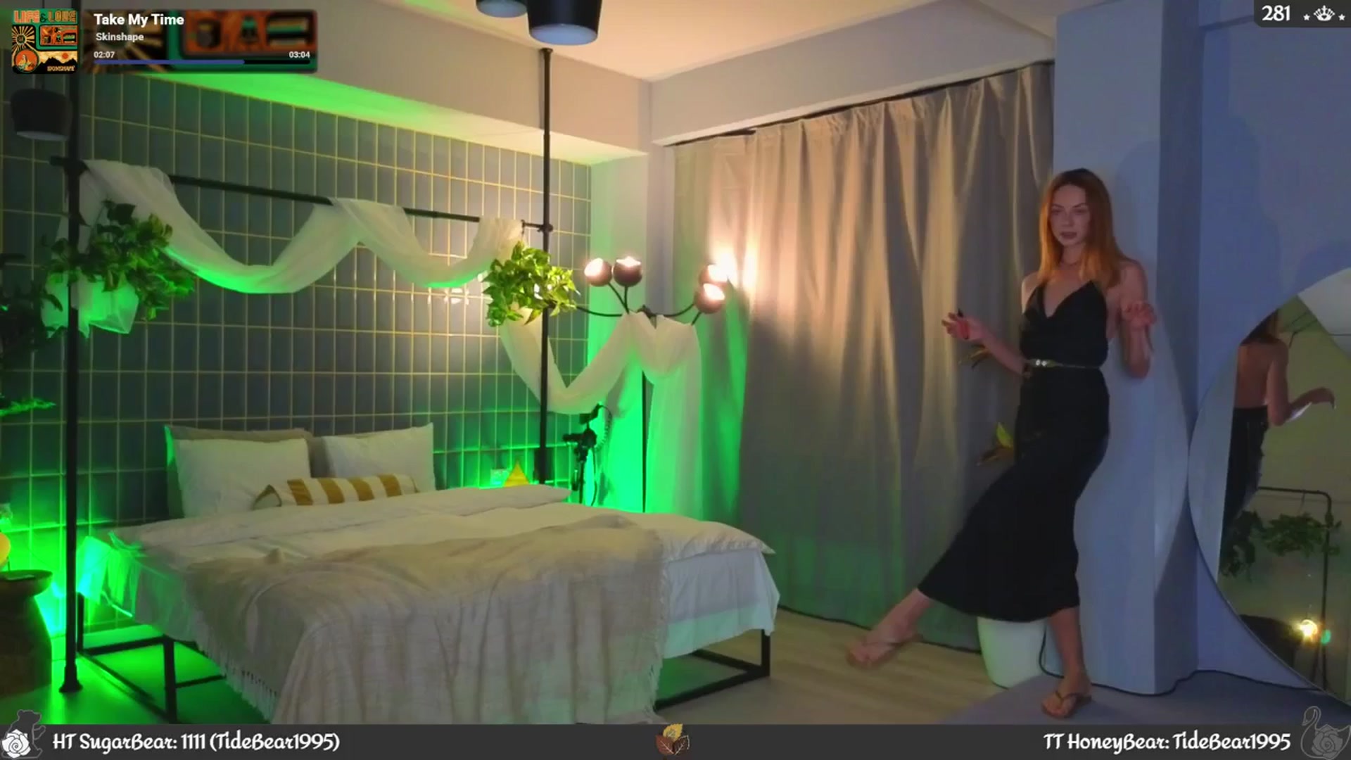 Gallery image thumbnail from JoBearr's myfreecams stream on, 11/24/2025, 24:30 image 6 of 20