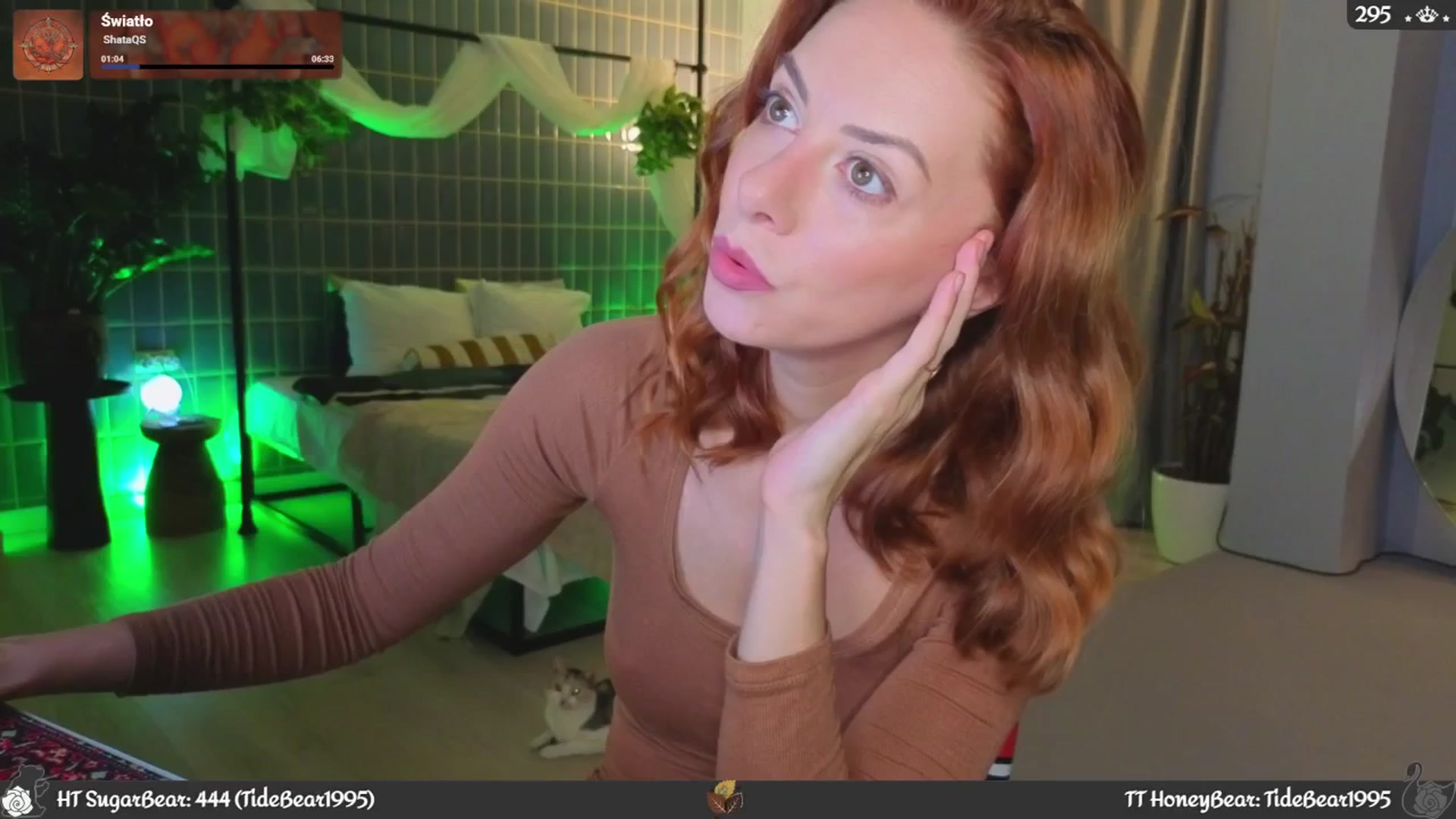 Gallery image thumbnail from JoBearr's myfreecams stream on, 11/30/2025, 03:09 image 4 of 20