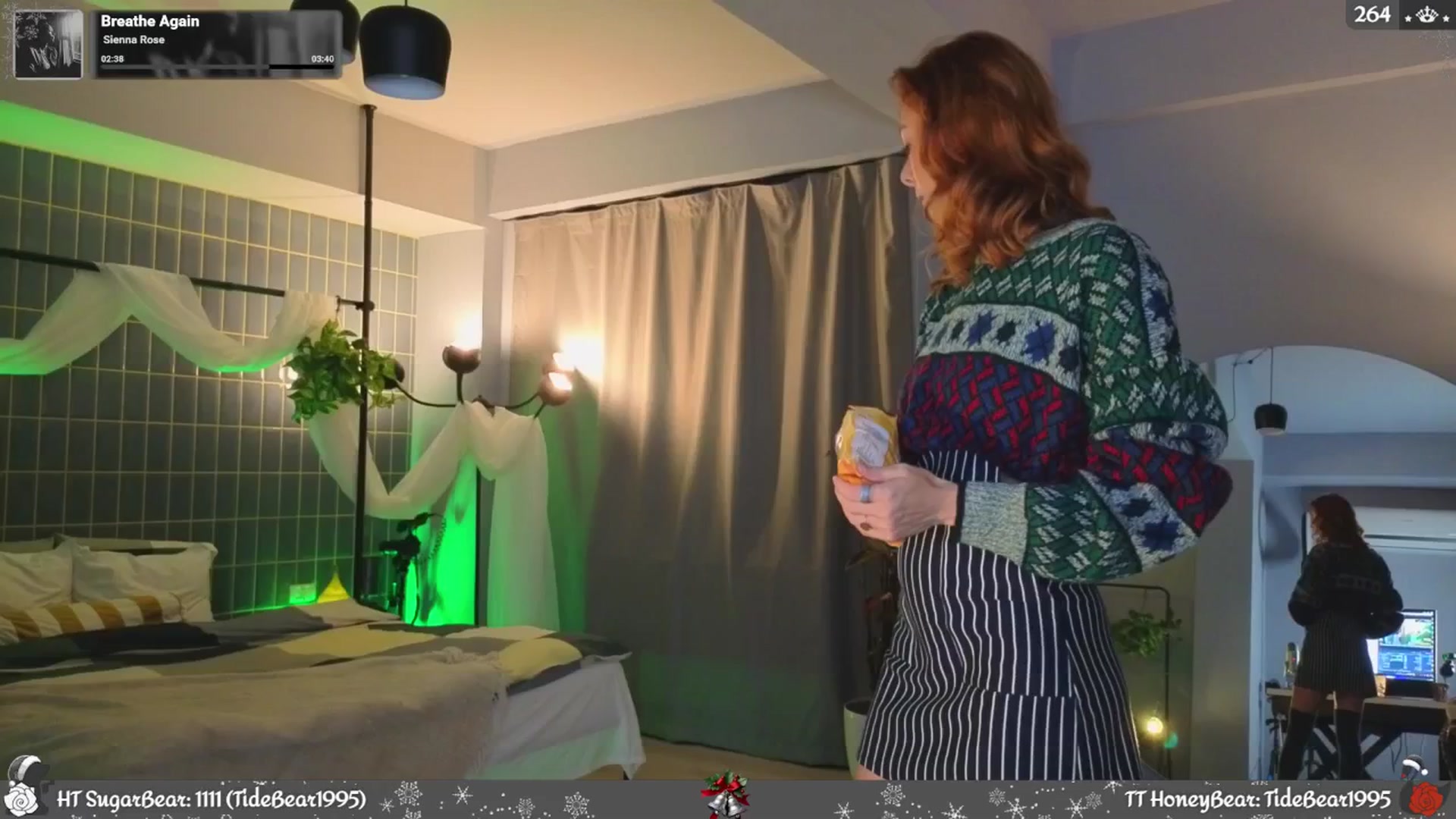Gallery image thumbnail from JoBearr's myfreecams stream on, 12/14/2025, 24:04 image 7 of 20