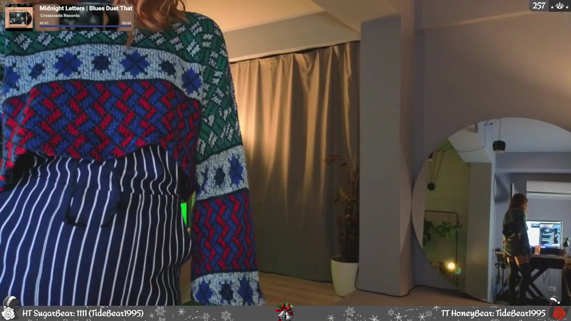Gallery image thumbnail from JoBearr's myfreecams stream on, 12/14/2025, 24:04 image 9 of 20