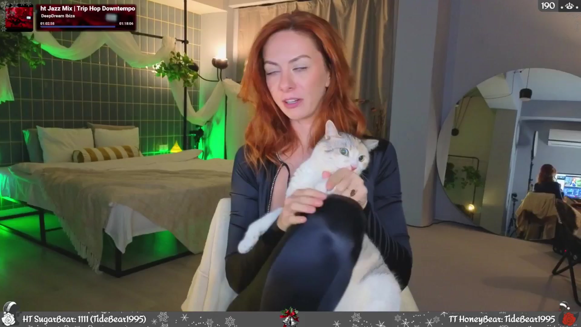 Gallery image thumbnail from JoBearr's myfreecams stream on, 12/31/2025, 24:05 image 20 of 20