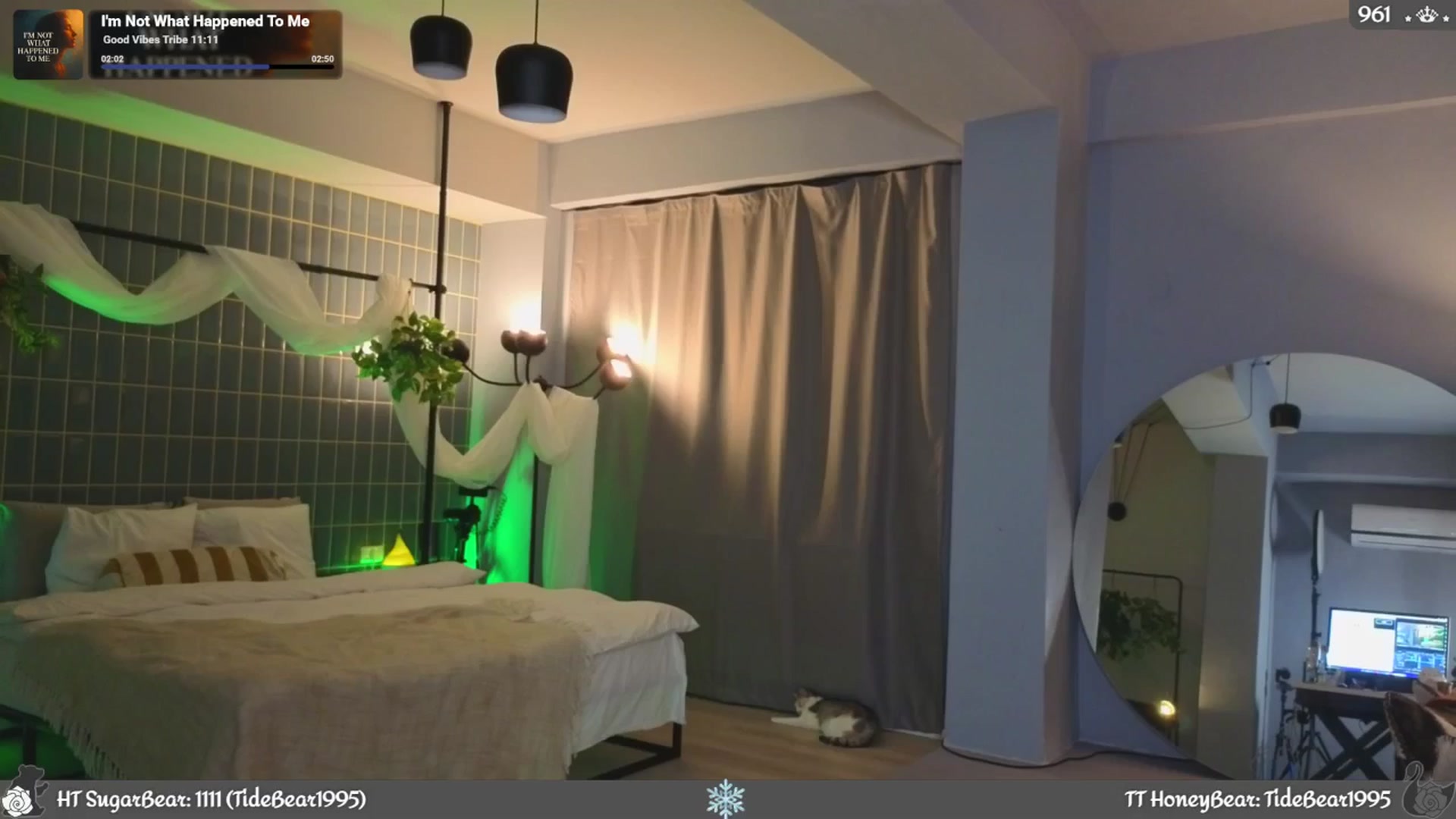 Gallery image thumbnail from JoBearr's myfreecams stream on, 01/18/2026, 22:29 image 12 of 20