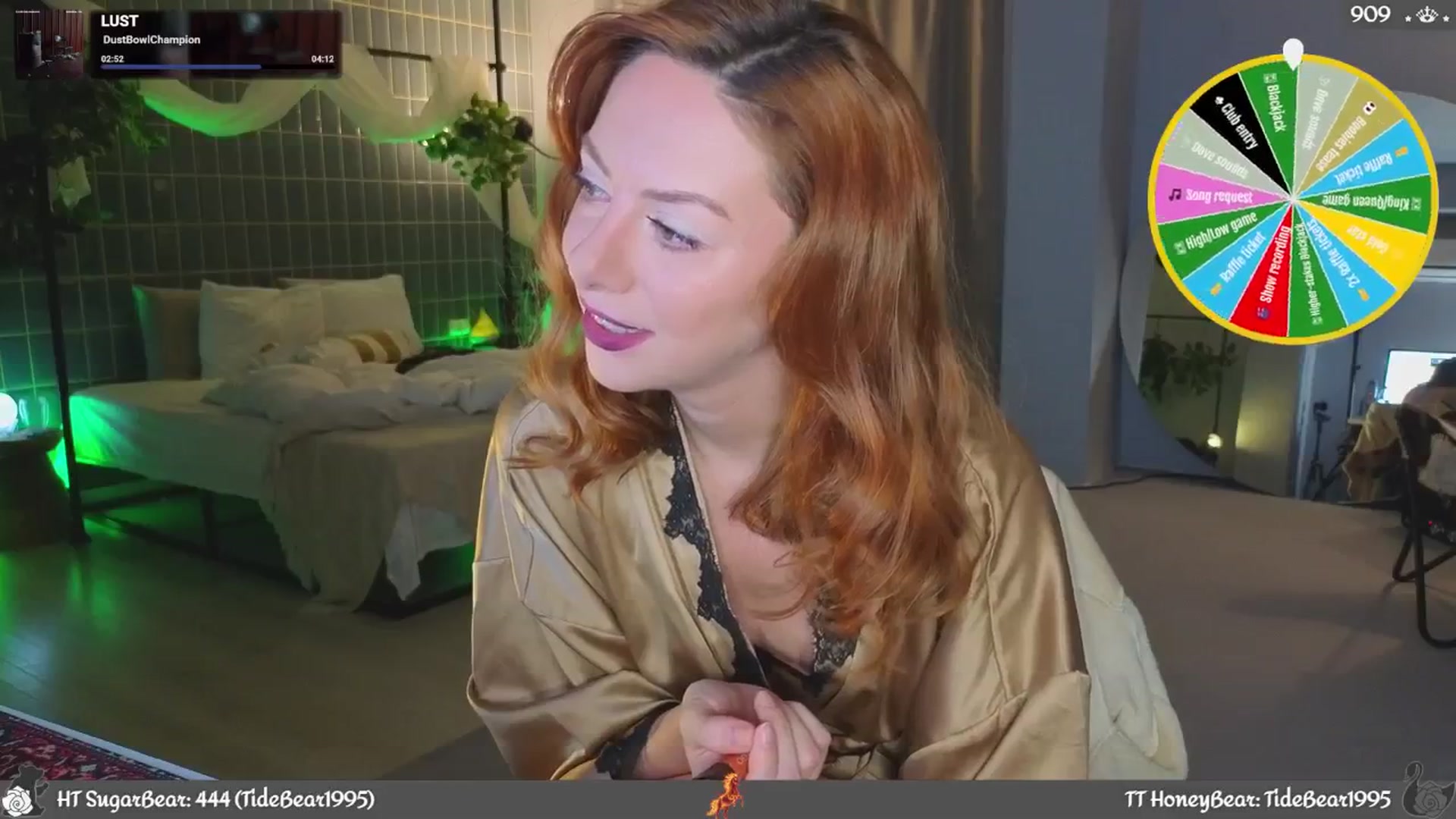 Gallery image thumbnail from JoBearr's myfreecams stream on, 02/02/2026, 24:09 image 3 of 20