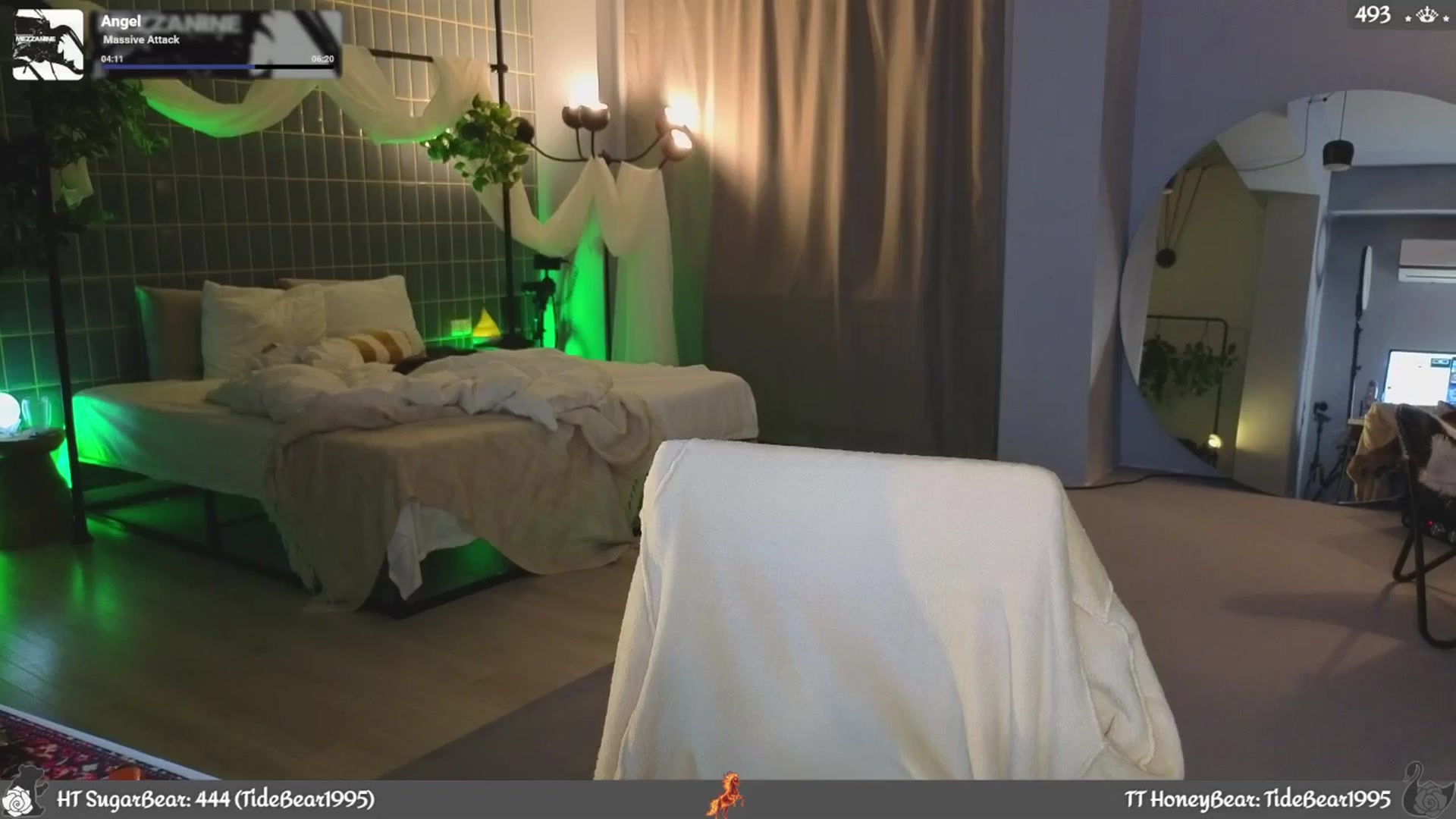 Gallery image thumbnail from JoBearr's myfreecams stream on, 02/02/2026, 24:09 image 6 of 20