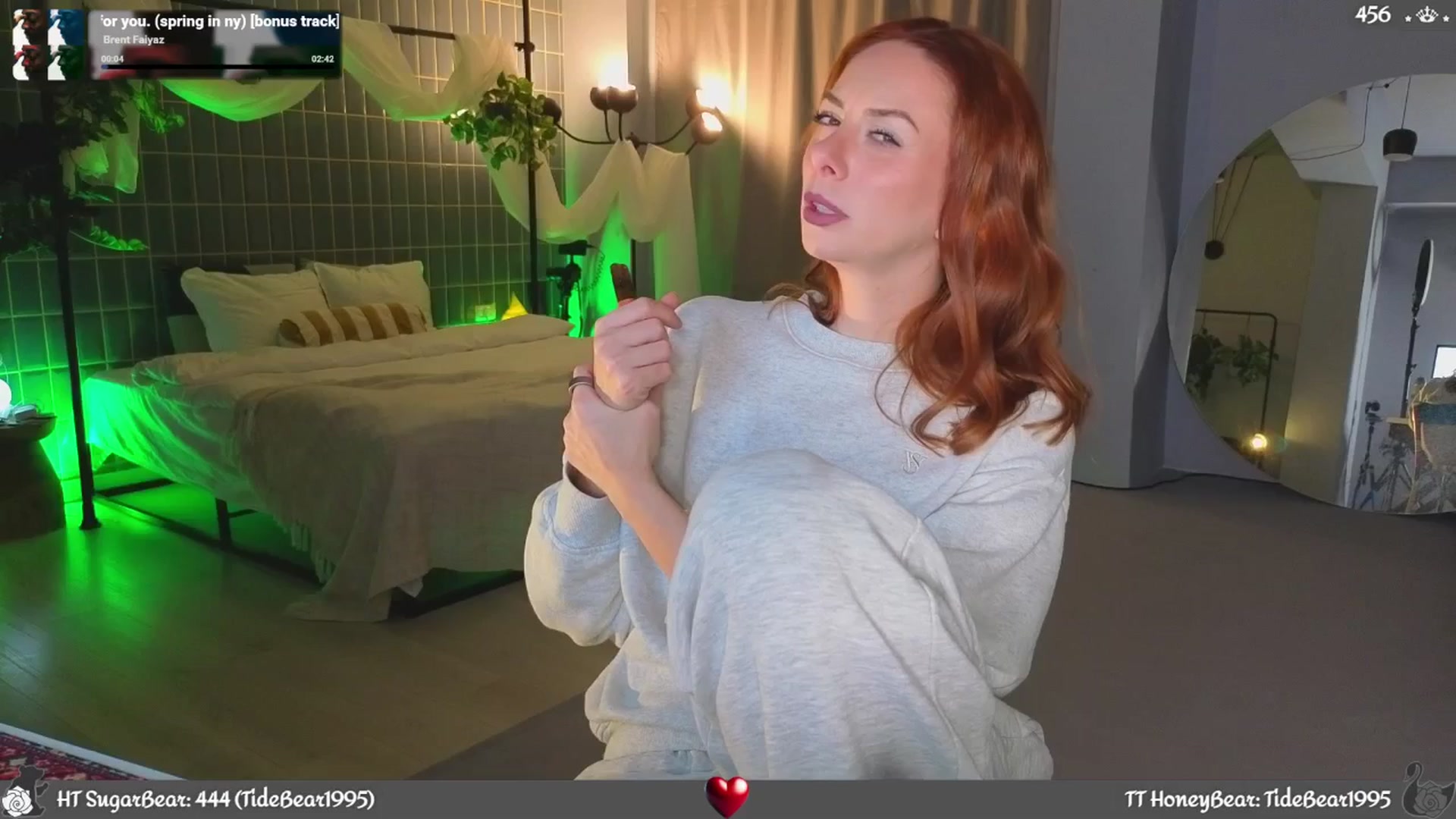 Gallery image thumbnail from JoBearr's myfreecams stream on, 02/21/2026, 23:59 image 4 of 20
