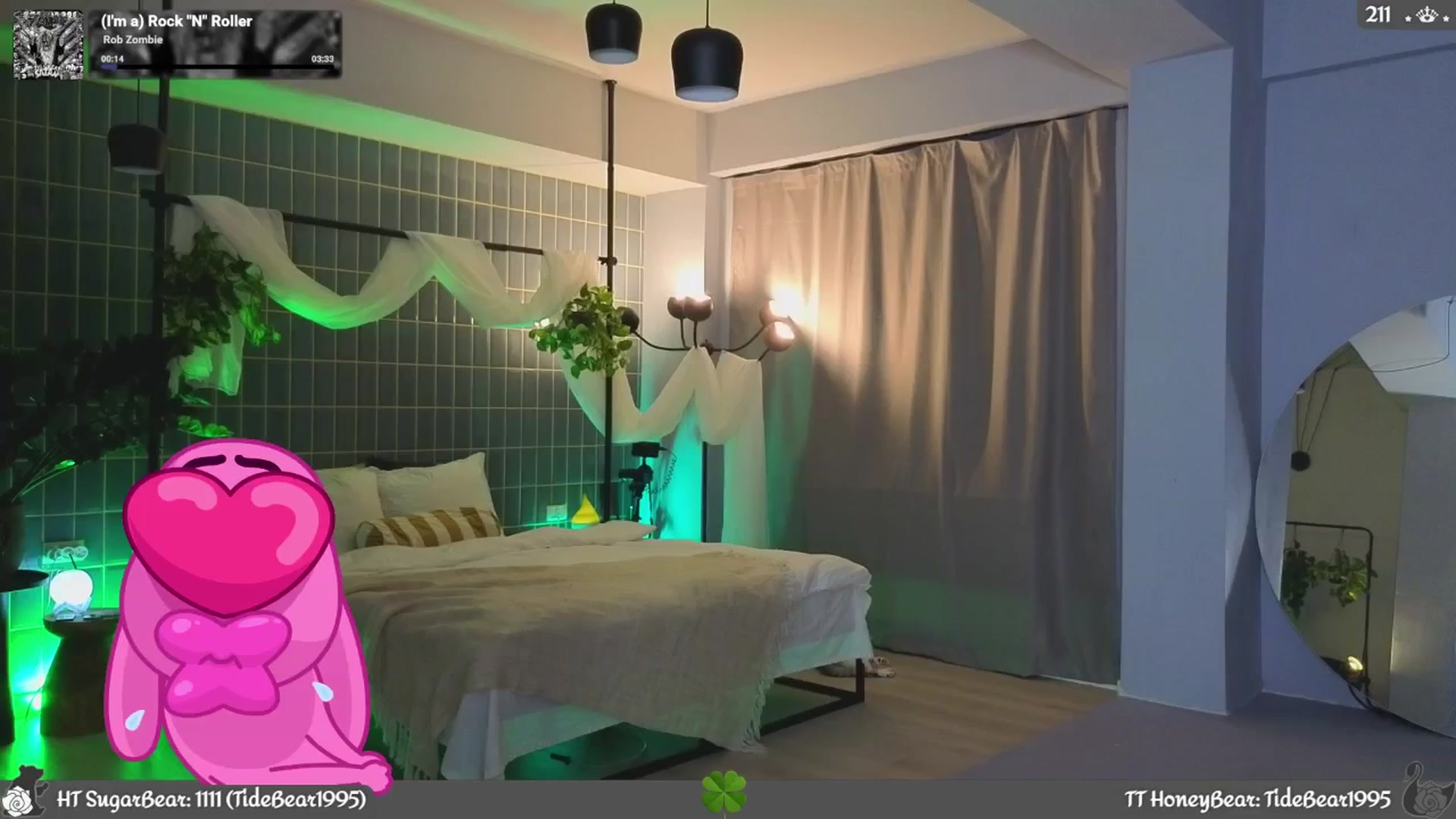 Gallery image thumbnail from JoBearr's myfreecams stream on, 03/02/2026, 24:52 image 9 of 20