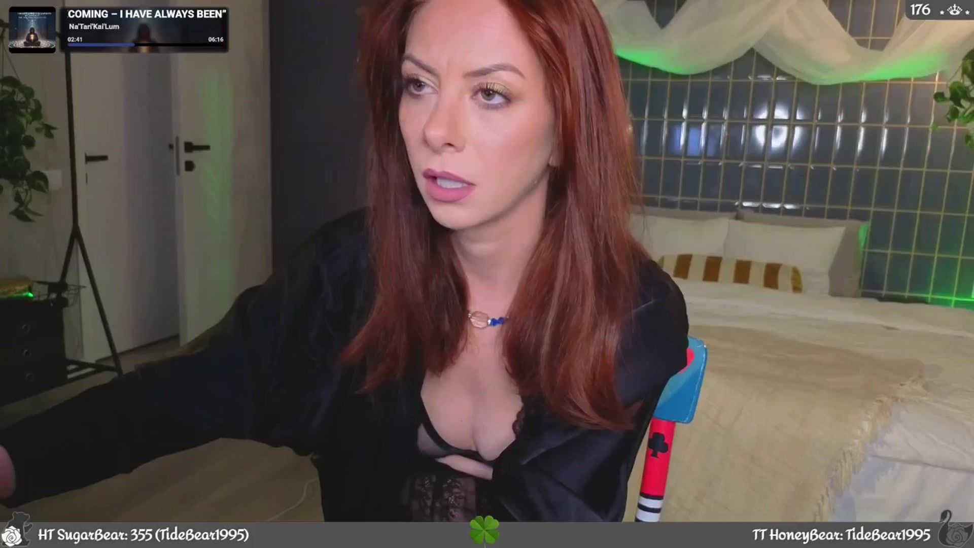 Gallery image thumbnail from JoBearr's myfreecams stream on, 04/19/2026, 20:06 image 16 of 20