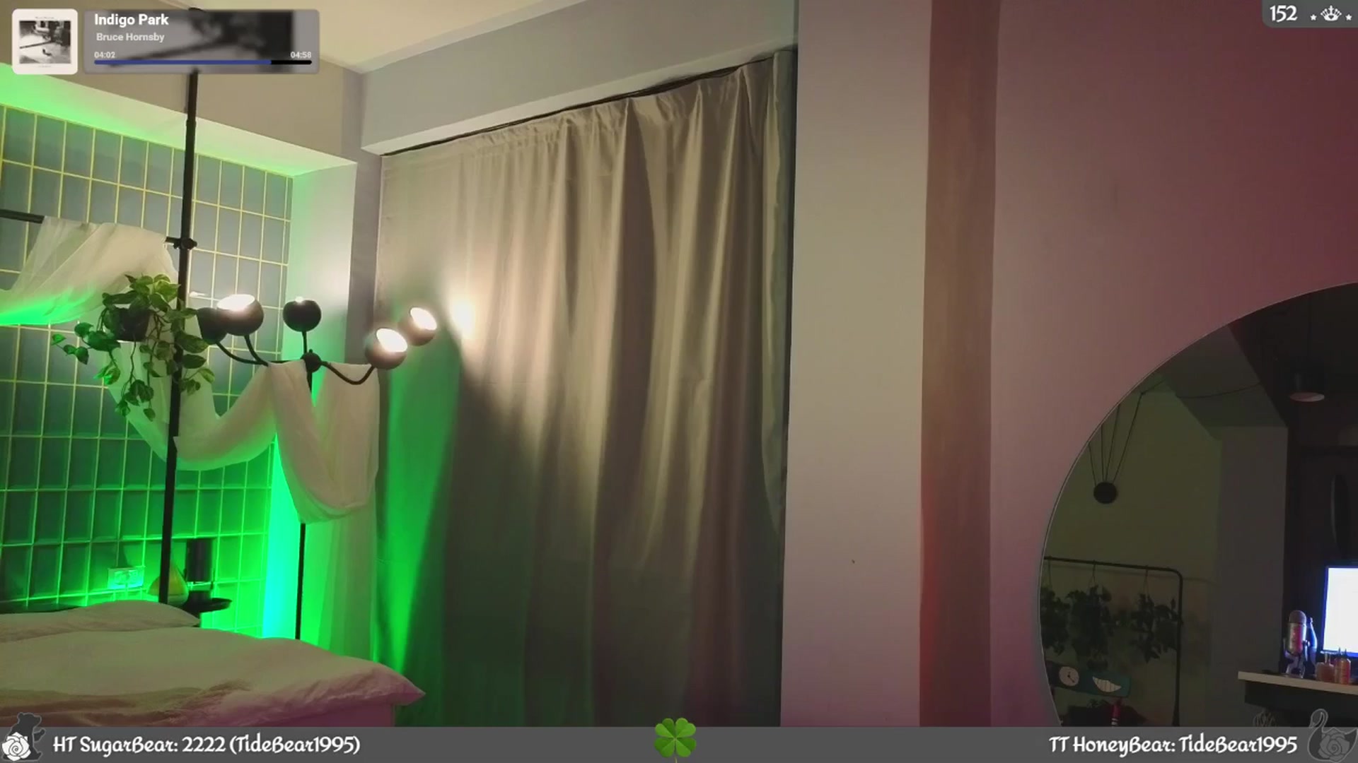 Gallery image thumbnail from JoBearr's myfreecams stream on, 04/27/2026, 24:19 image 16 of 20