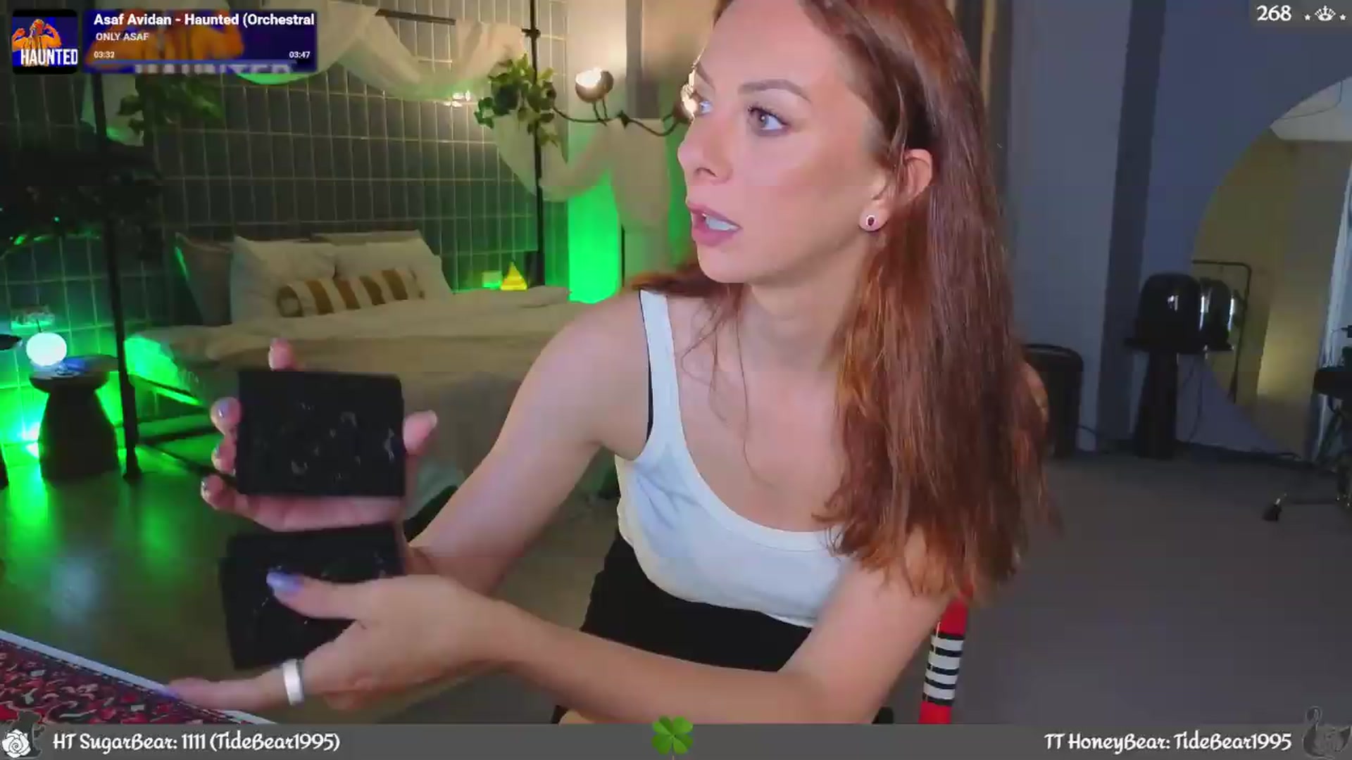 Gallery image thumbnail from JoBearr's myfreecams stream on, 05/30/2026, 23:17 image 2 of 20