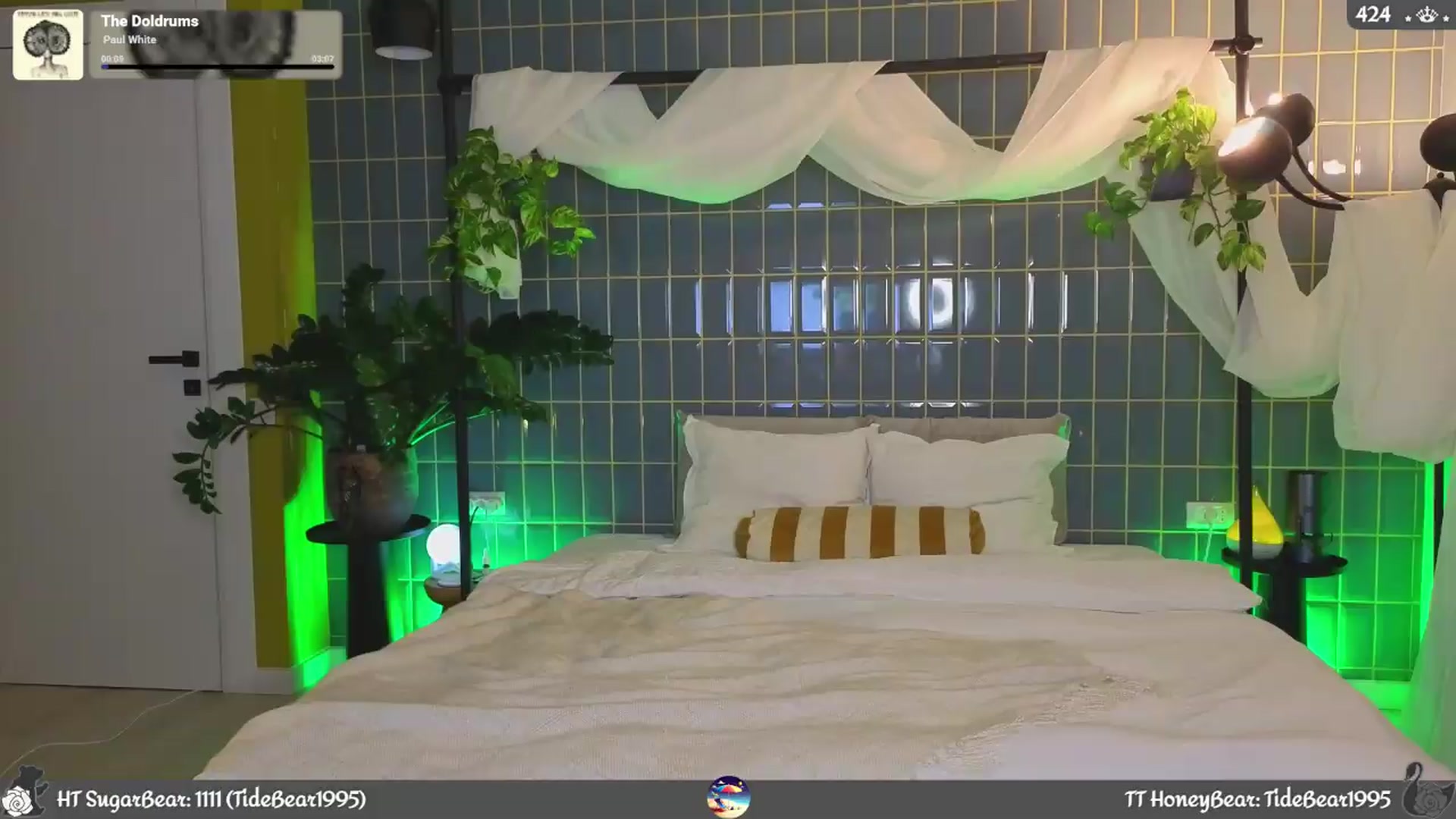 Gallery image thumbnail from JoBearr's myfreecams stream on, 06/06/2026, 22:25 image 14 of 20