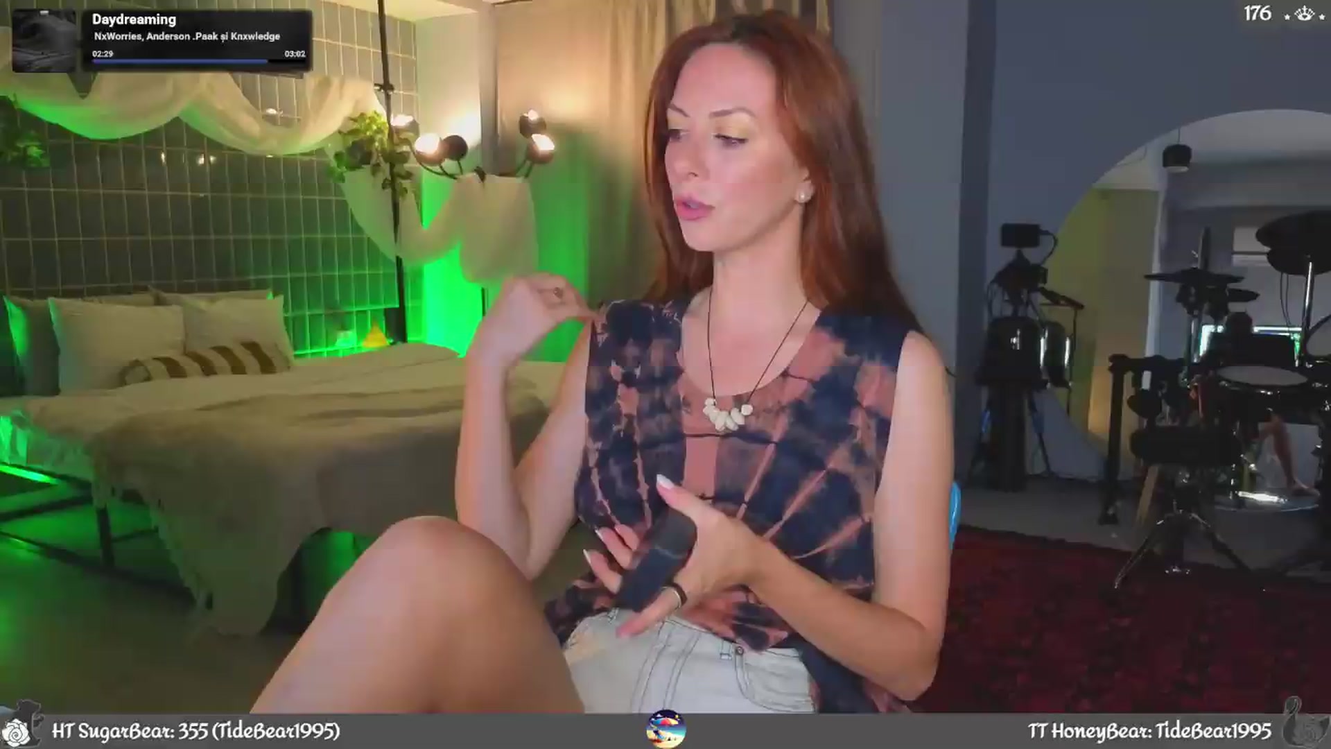 Gallery image thumbnail from JoBearr's myfreecams stream on, 06/14/2026, 23:32 image 1 of 20