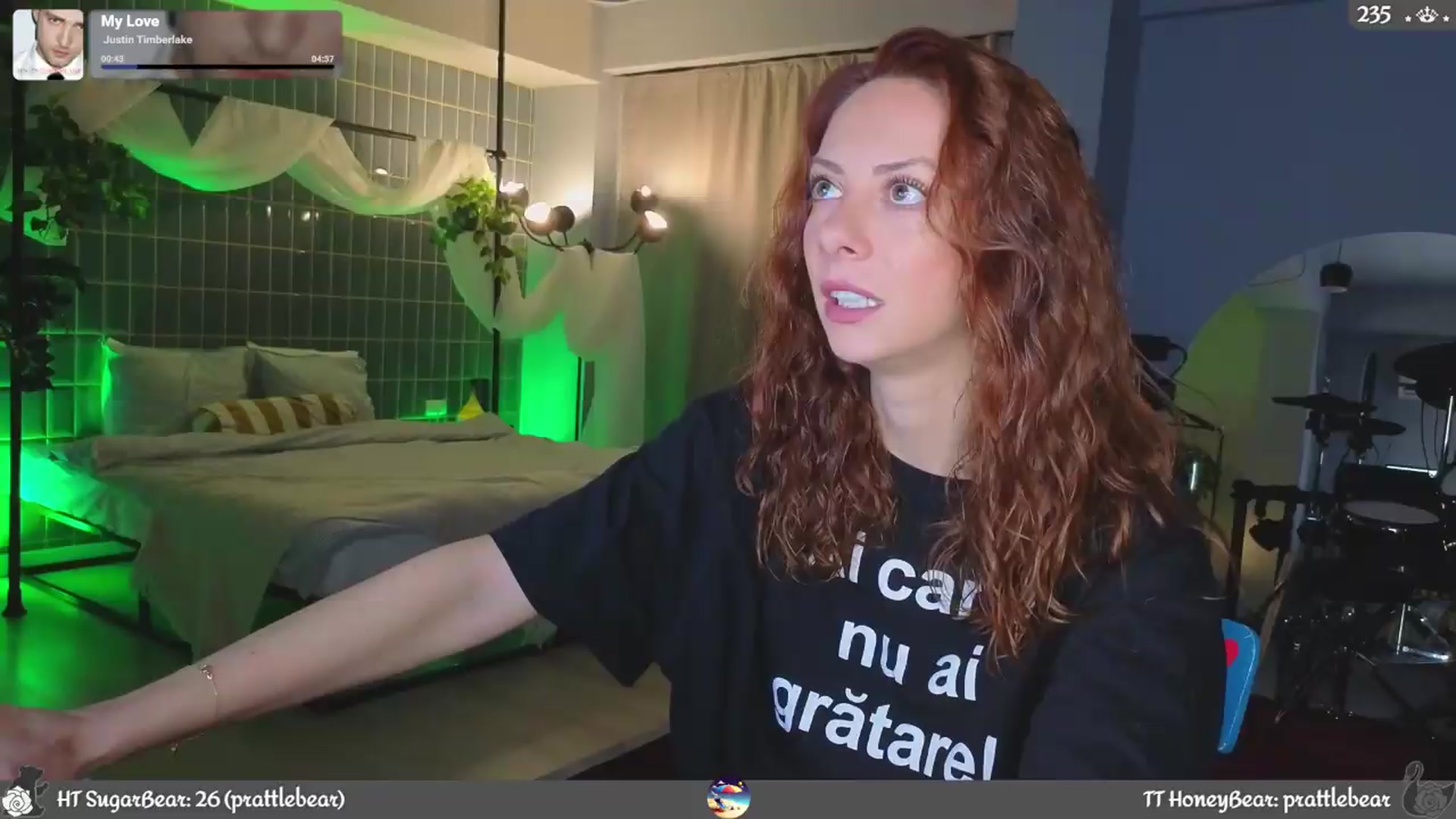 Gallery image thumbnail from JoBearr's myfreecams stream on, 07/01/2026, 24:01 image 3 of 20