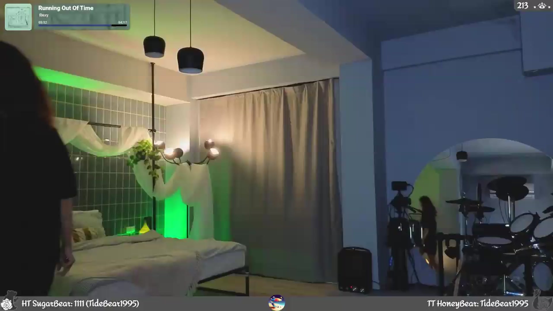 Gallery image thumbnail from JoBearr's myfreecams stream on, 07/01/2026, 24:53 image 6 of 20